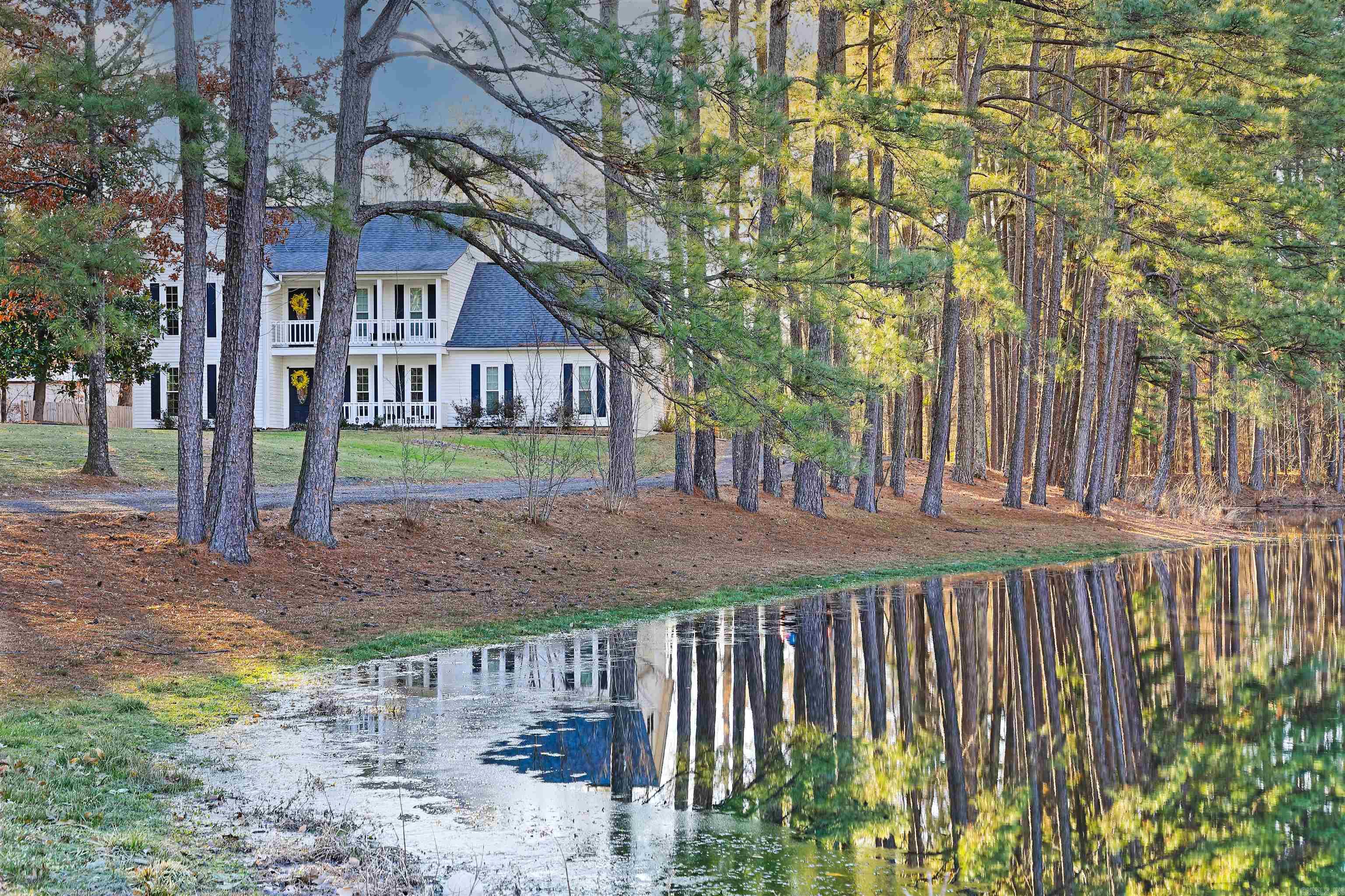 2204 Meadow Pond  White Hall, AR