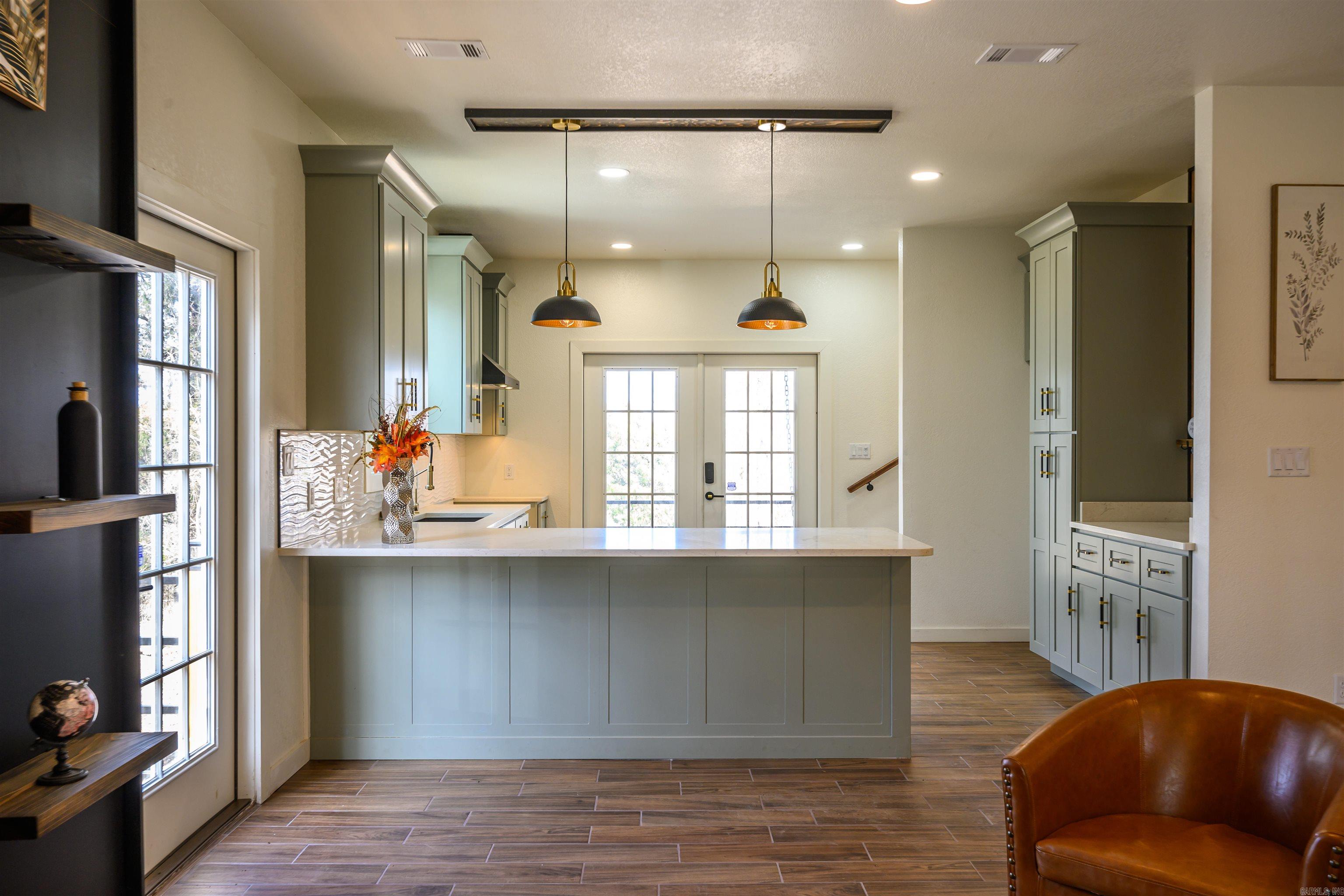 372 County Line  Locust Grove, AR