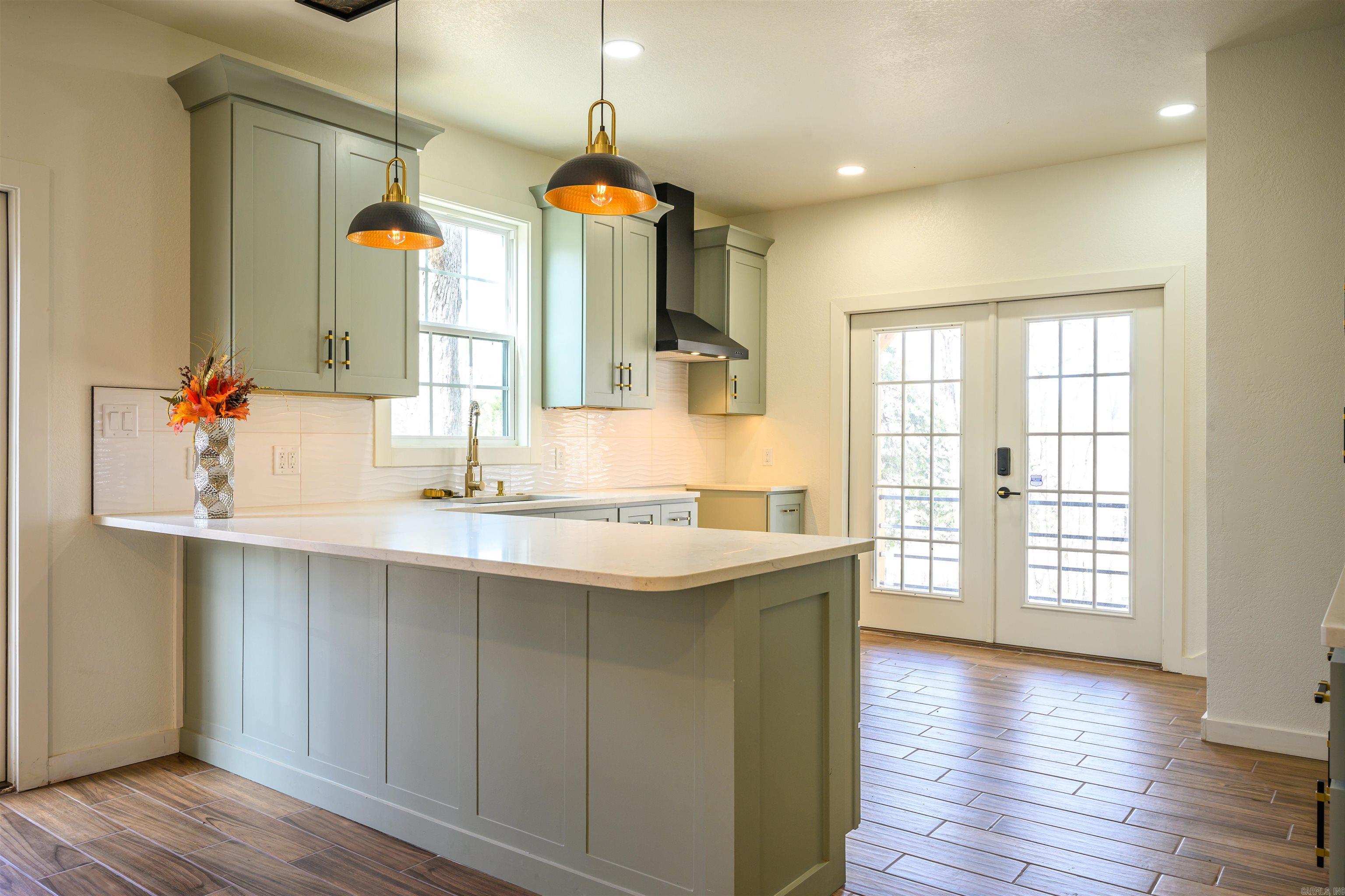 372 County Line  Locust Grove, AR