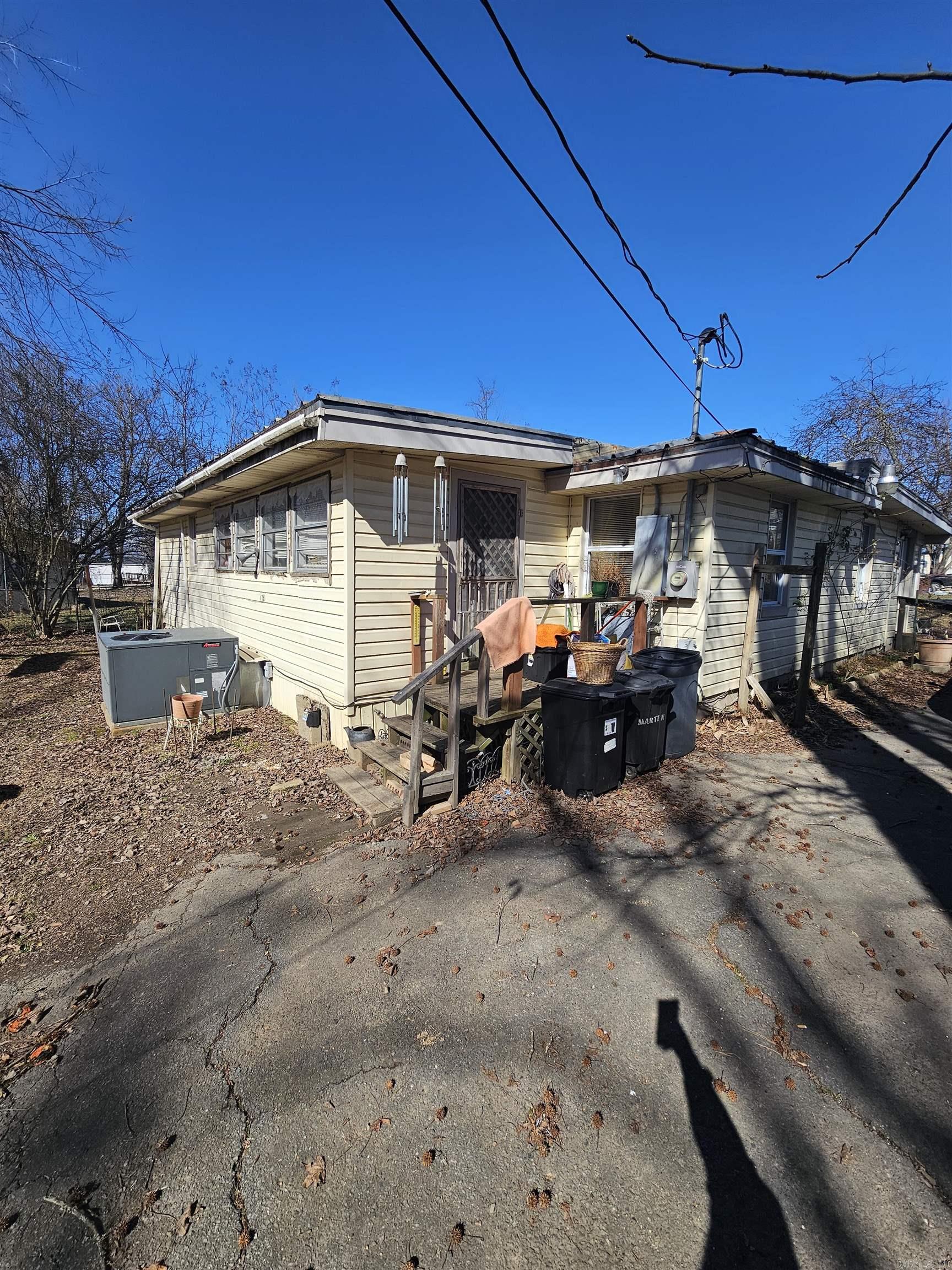 98 Mimosa  Houston, AR