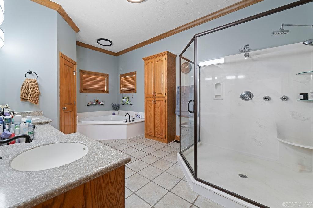 198 Rue  Clinton, AR