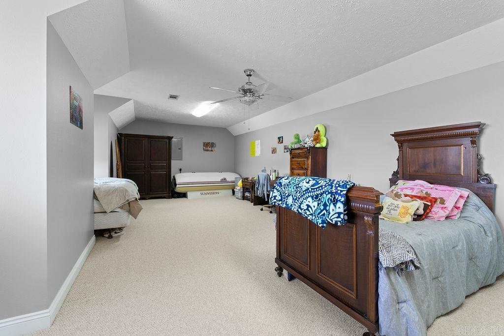 198 Rue  Clinton, AR