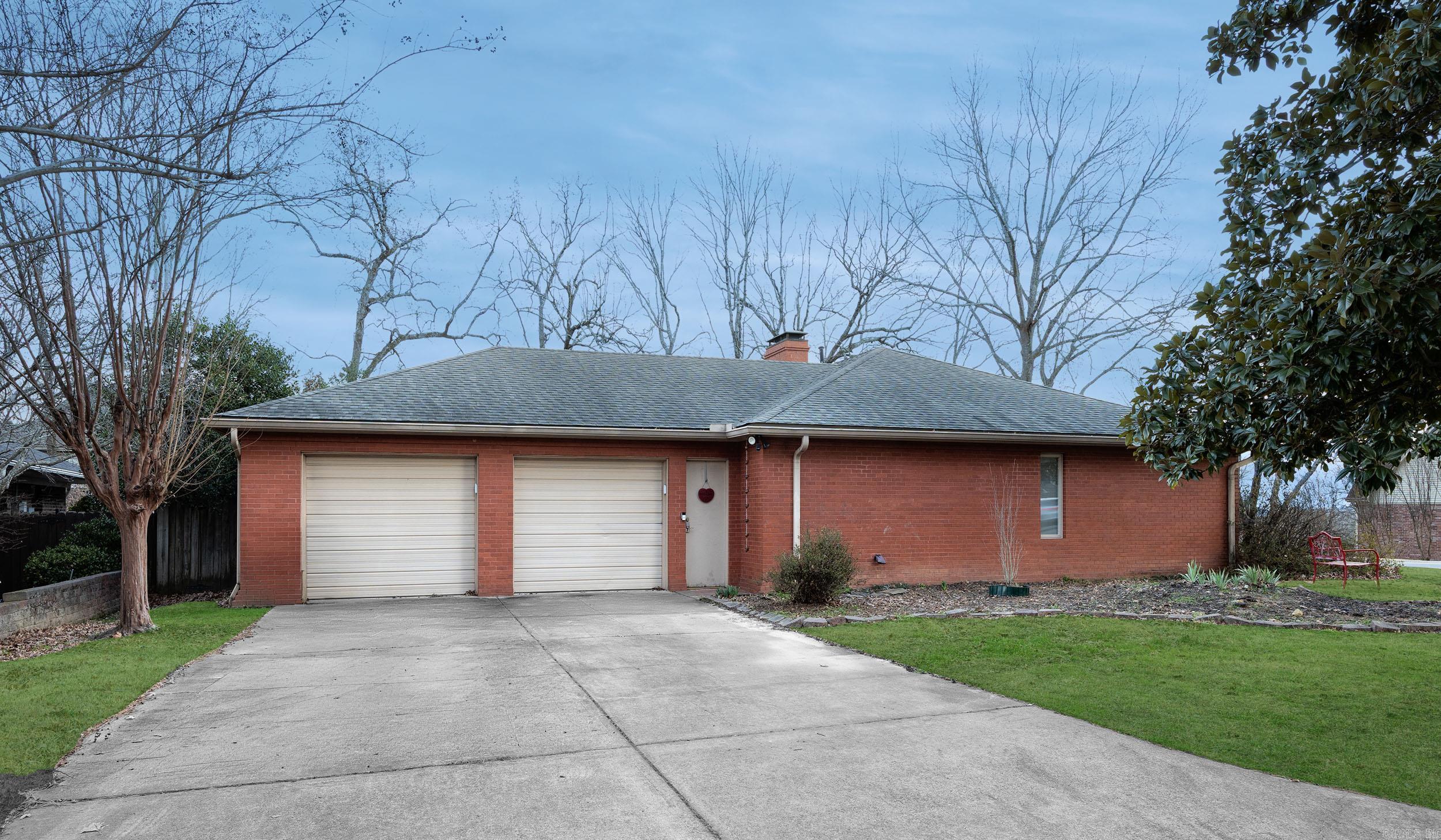 1005 Loyola Dr  Little Rock, AR