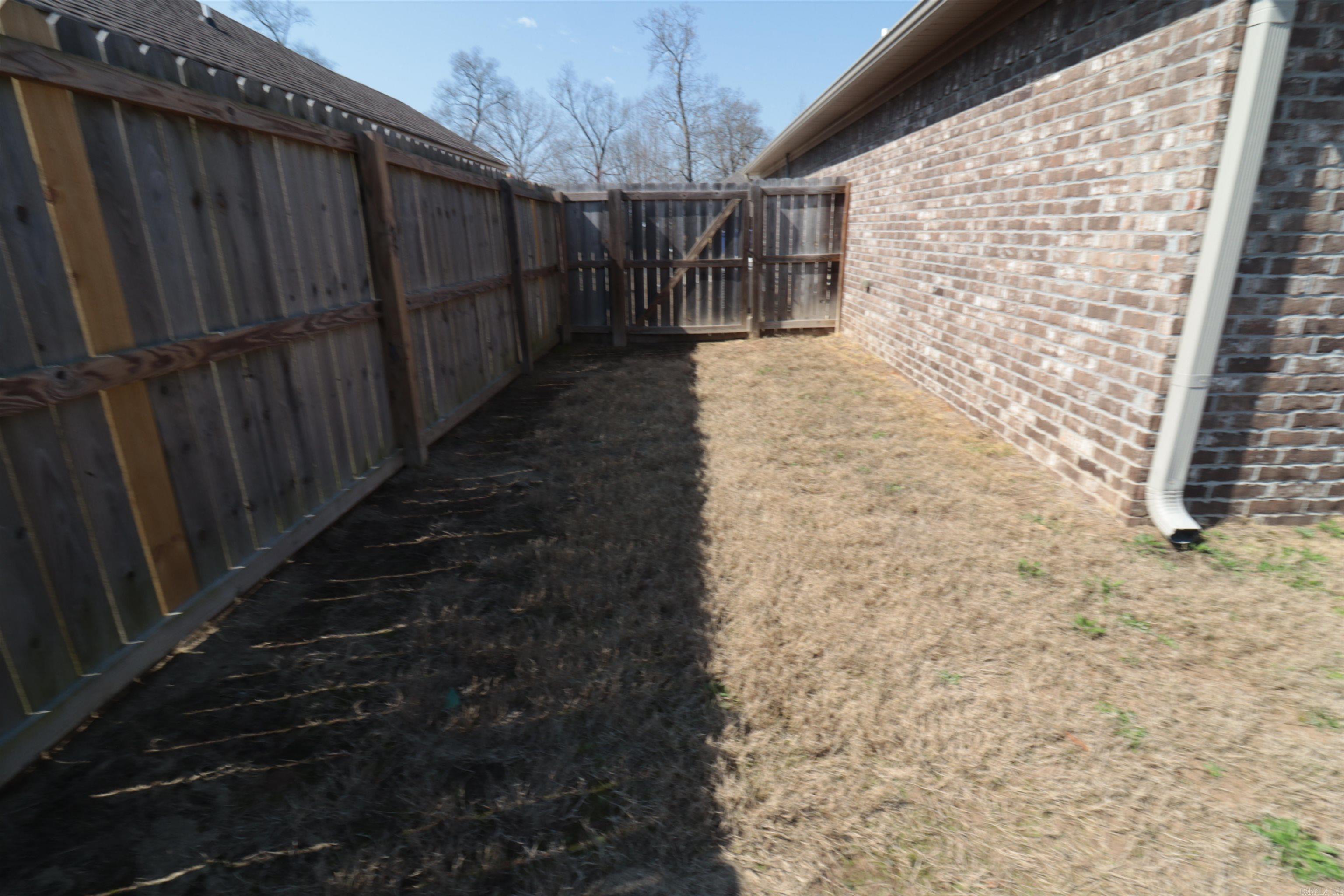 15 Weatherwood Drive  Greenbrier, AR