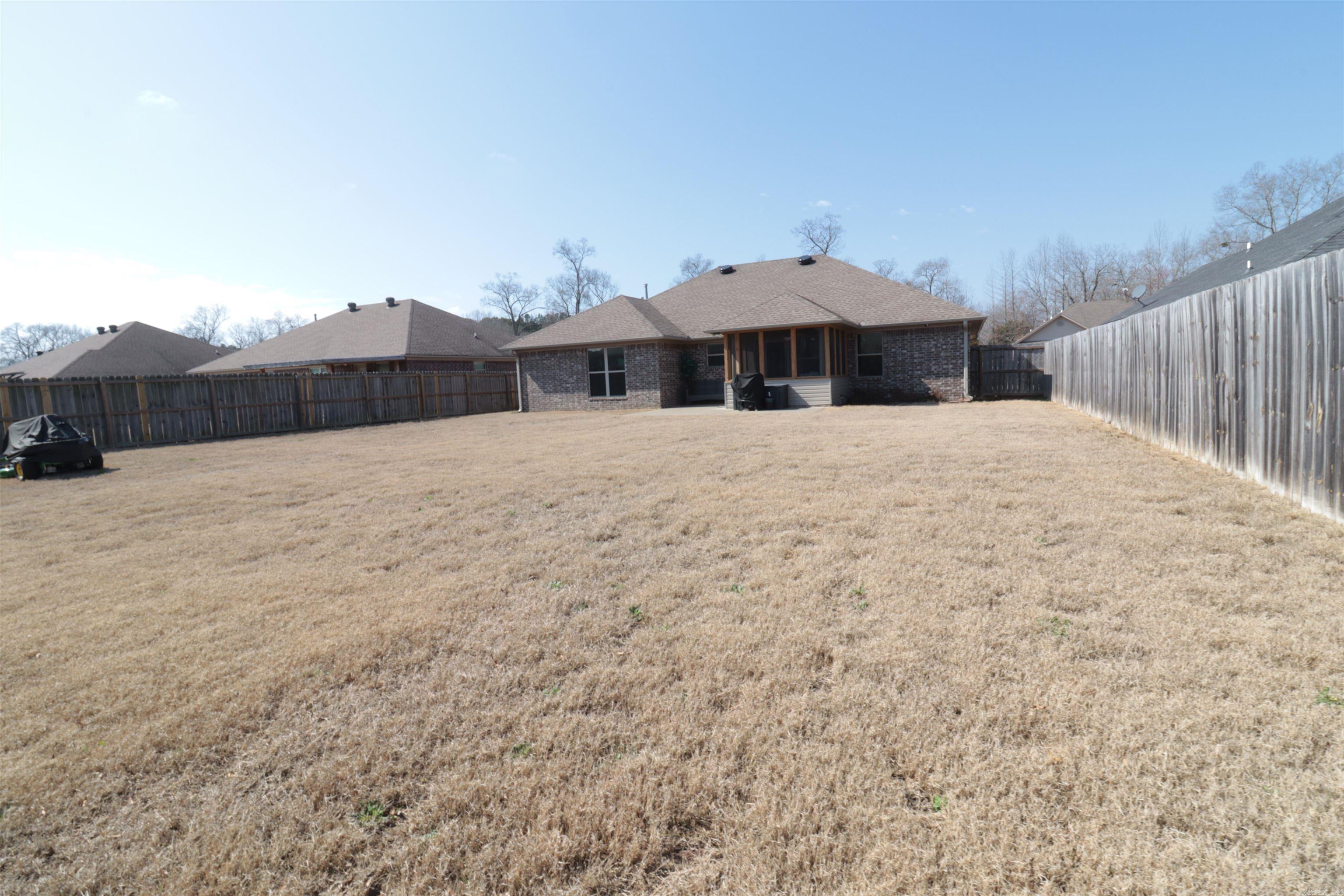 15 Weatherwood Drive  Greenbrier, AR