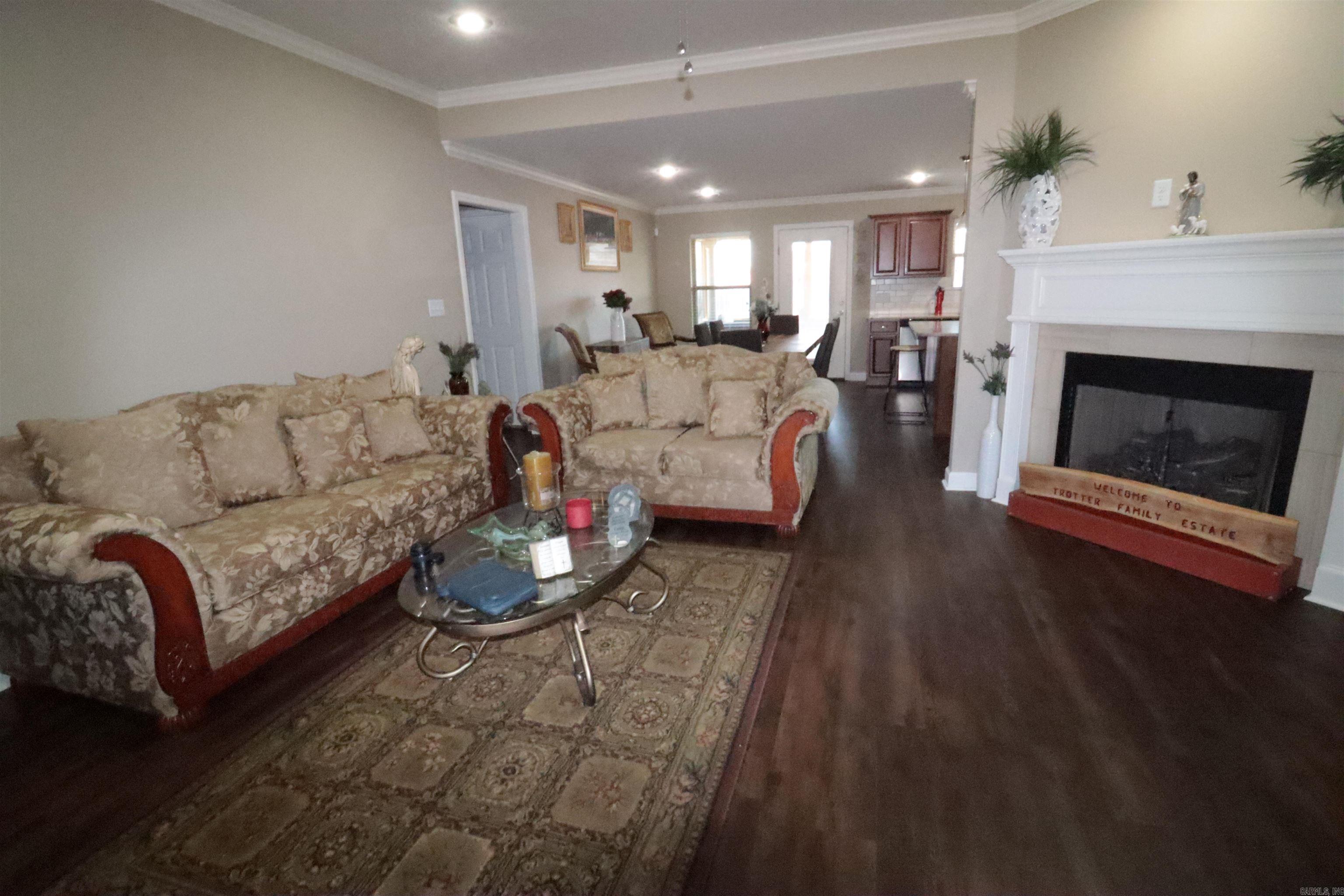 15 Weatherwood Drive  Greenbrier, AR