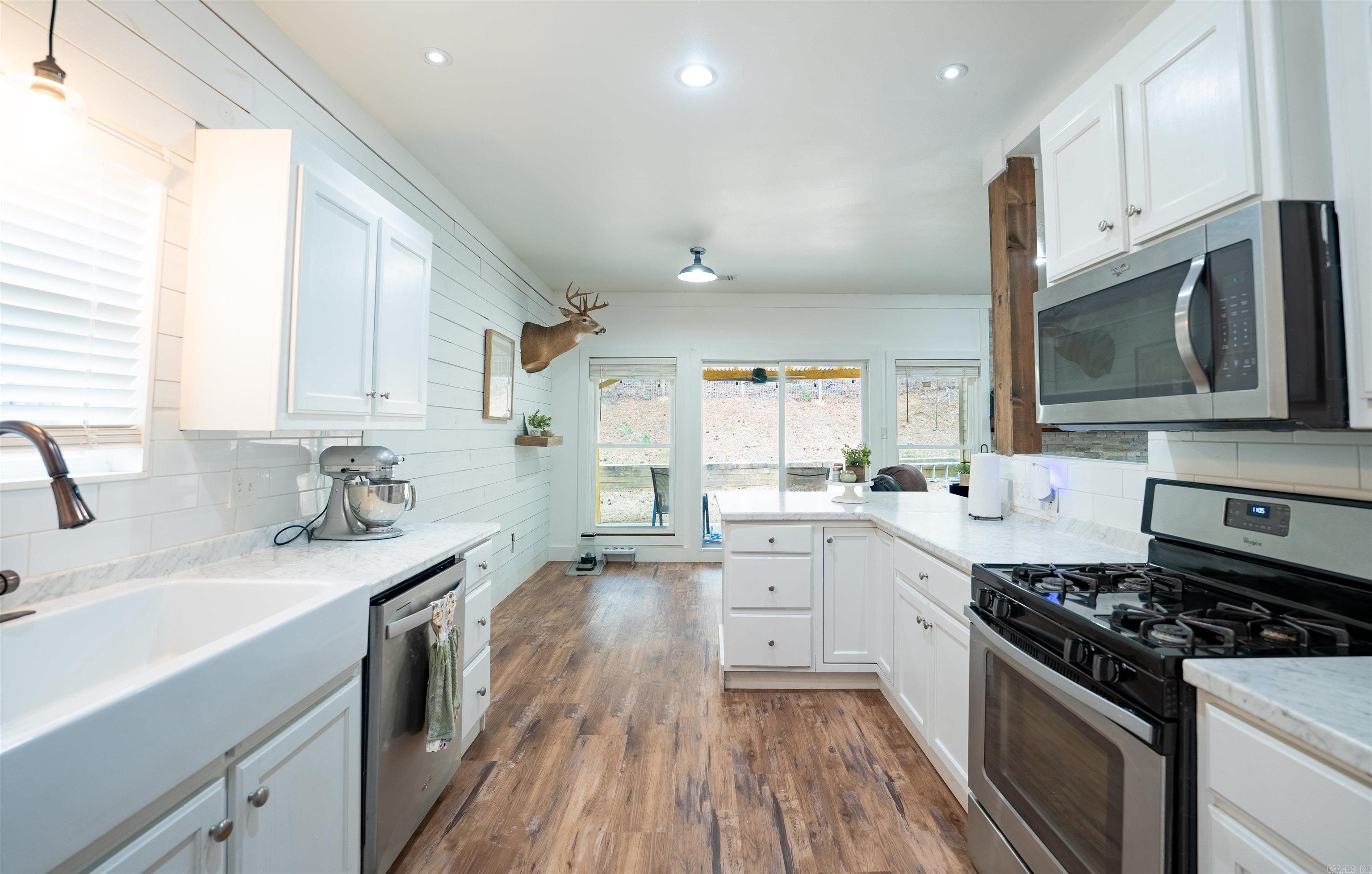 1210 Ridgecrest  Benton, AR