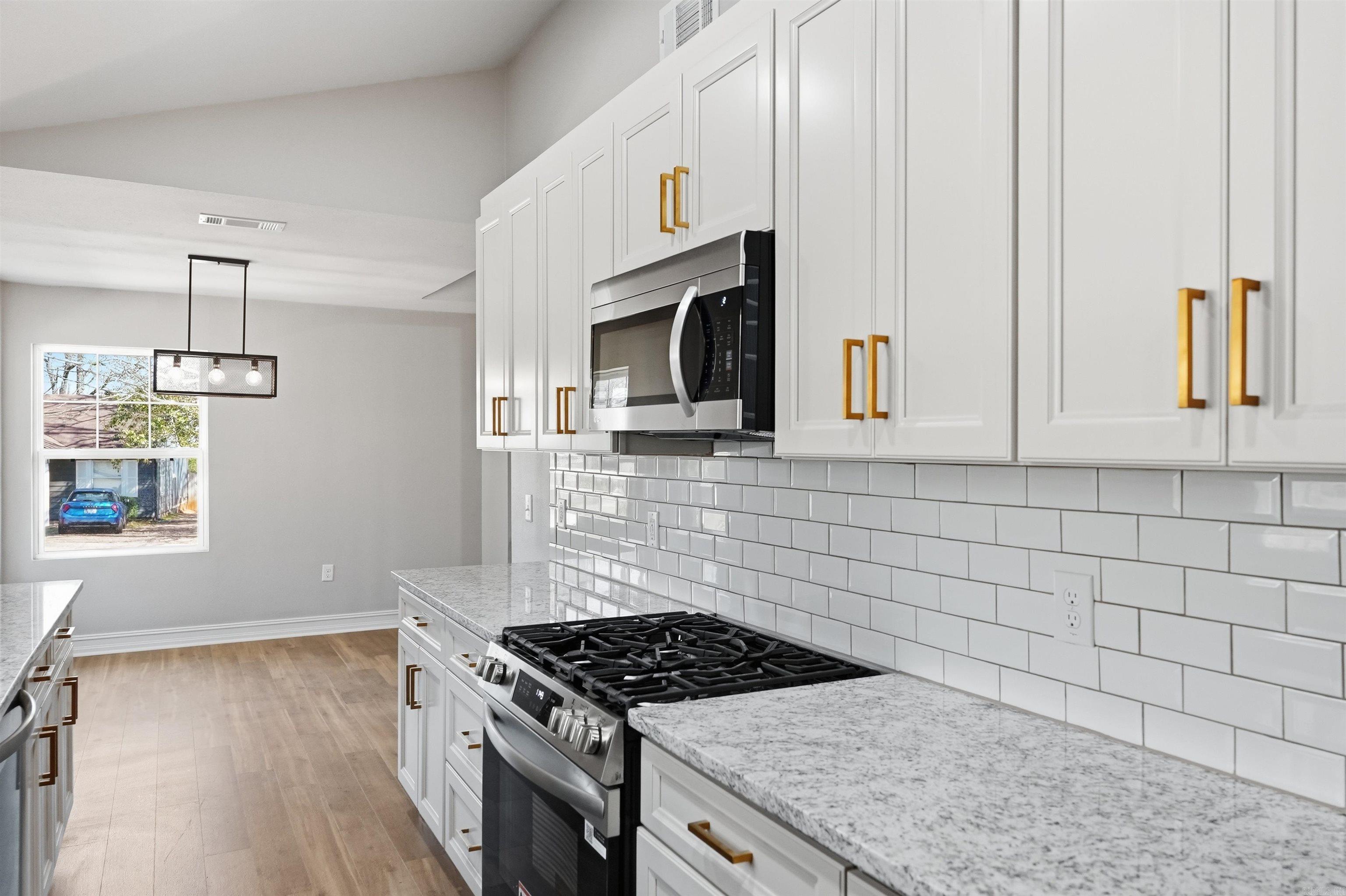 1700 Lilac Circle Little Rock, AR 72202