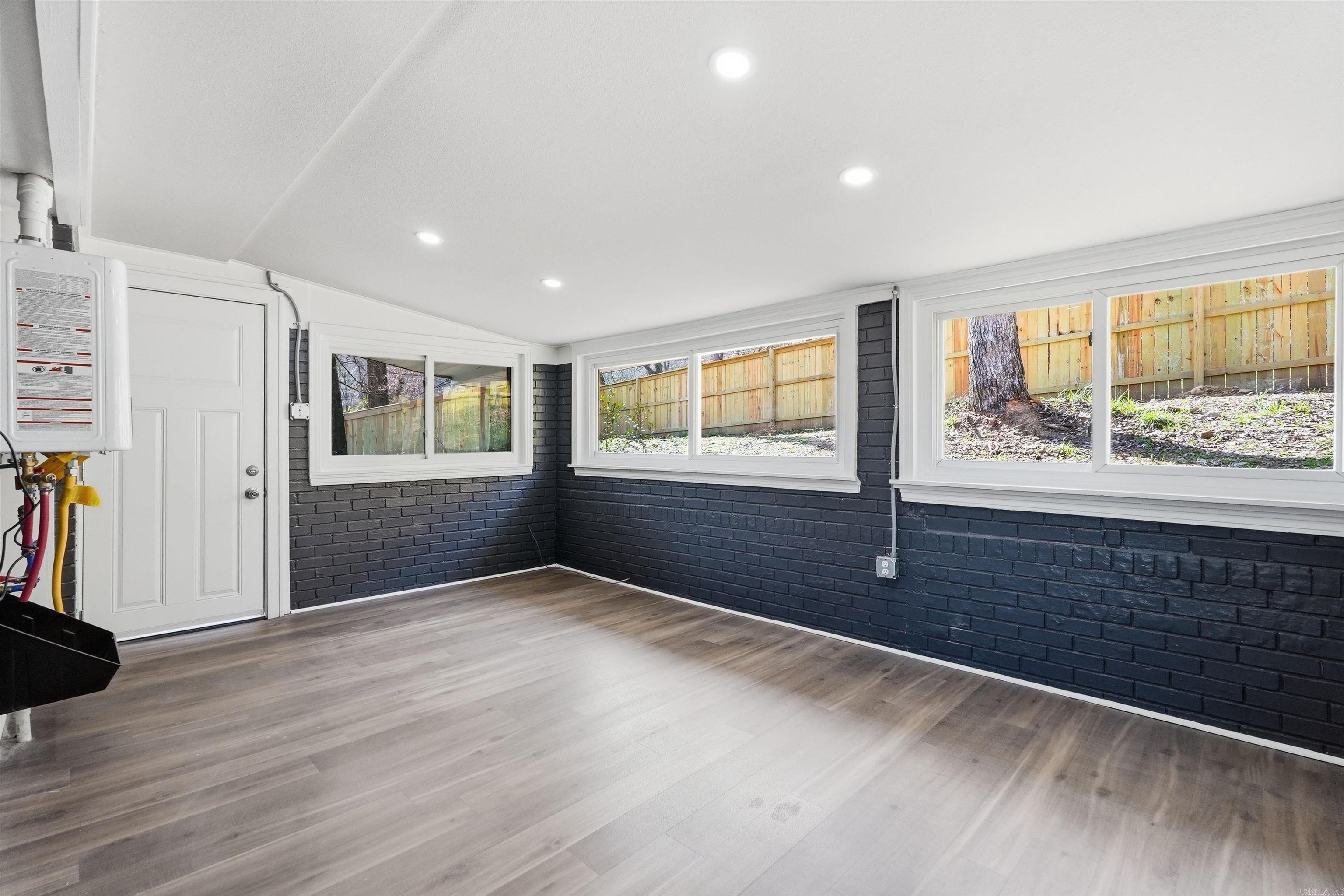 1700 Lilac Circle Little Rock, AR 72202