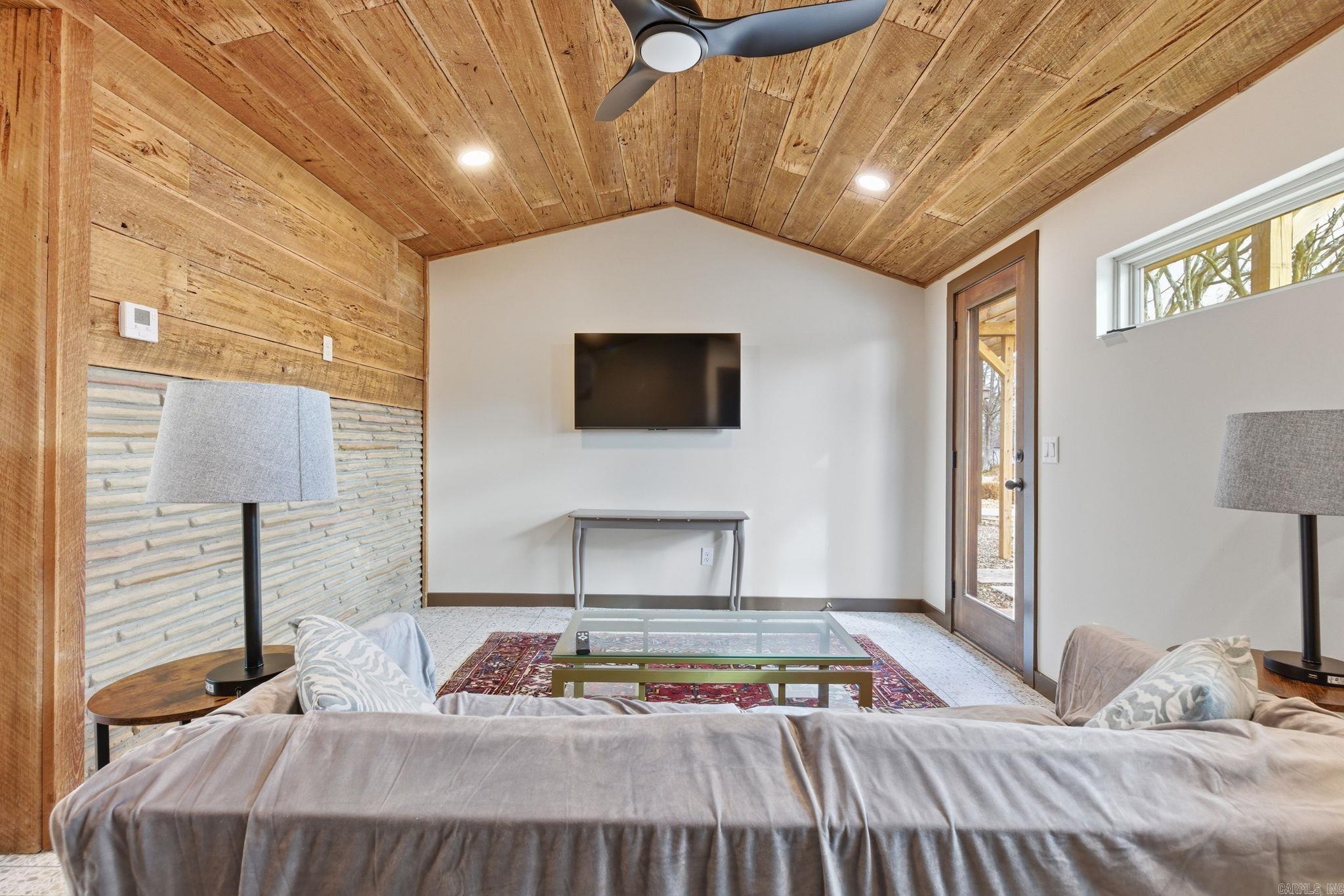 128 Dickson  Little Rock, AR