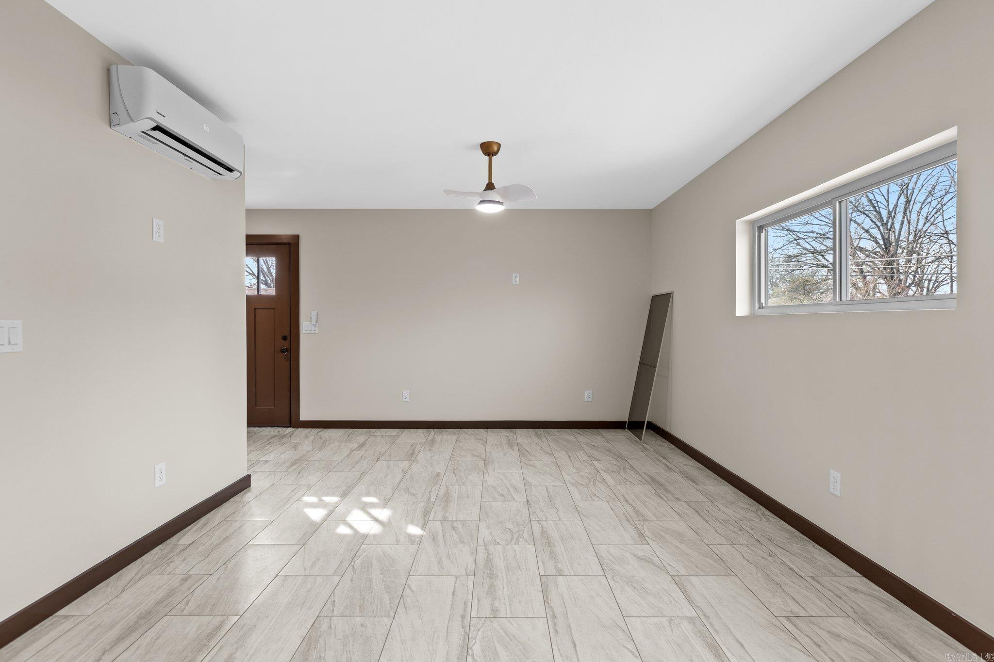 128 Dickson  Little Rock, AR