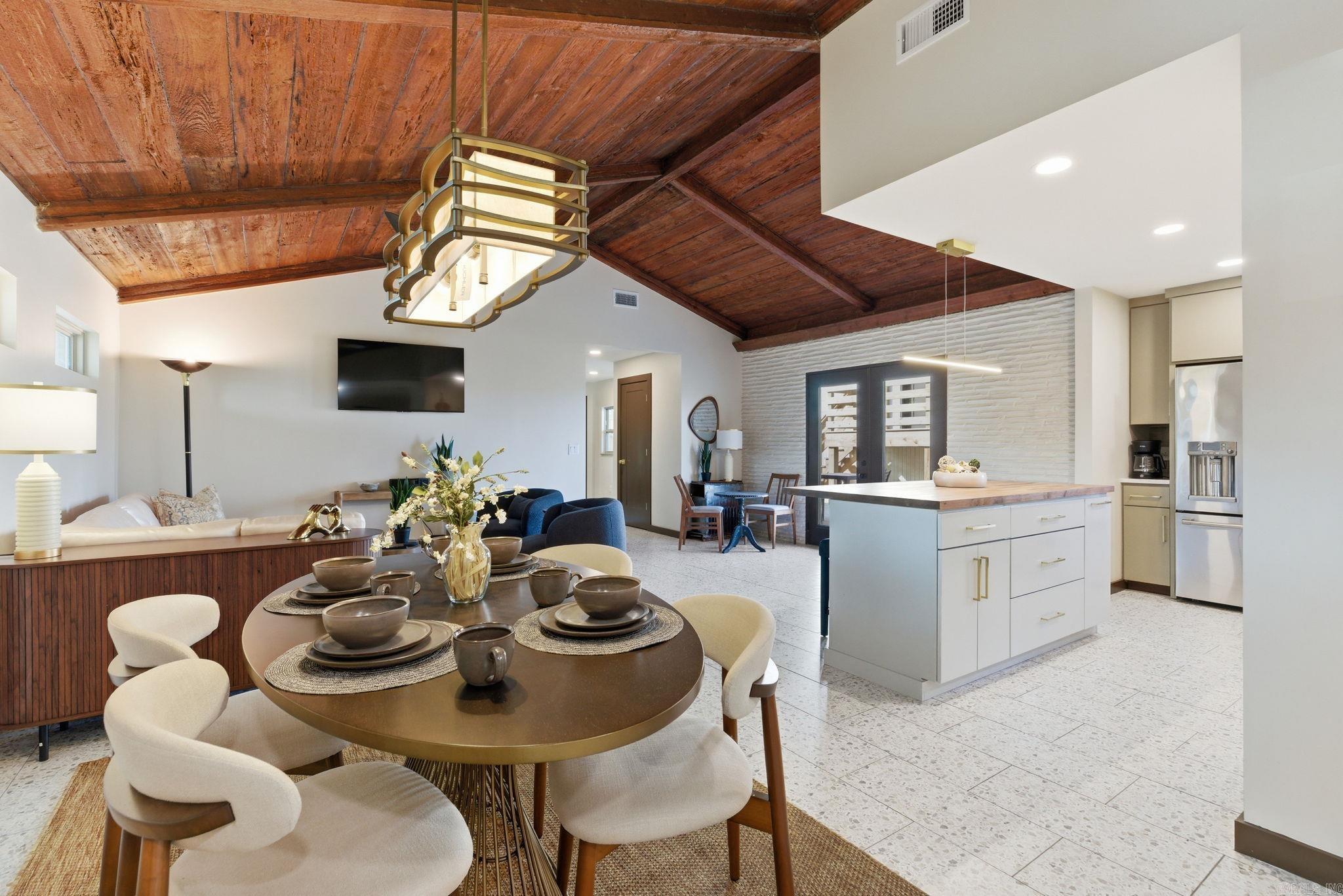 128 Dickson  Little Rock, AR