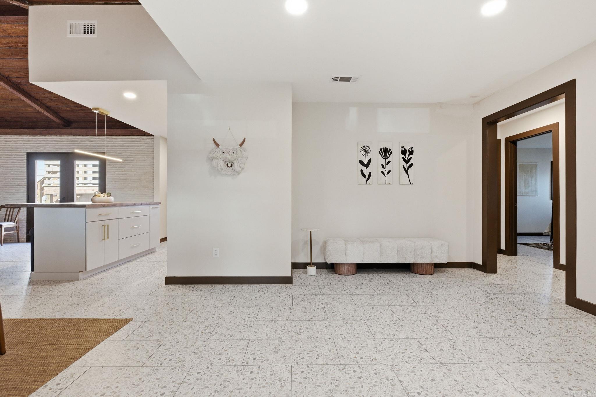 128 Dickson  Little Rock, AR