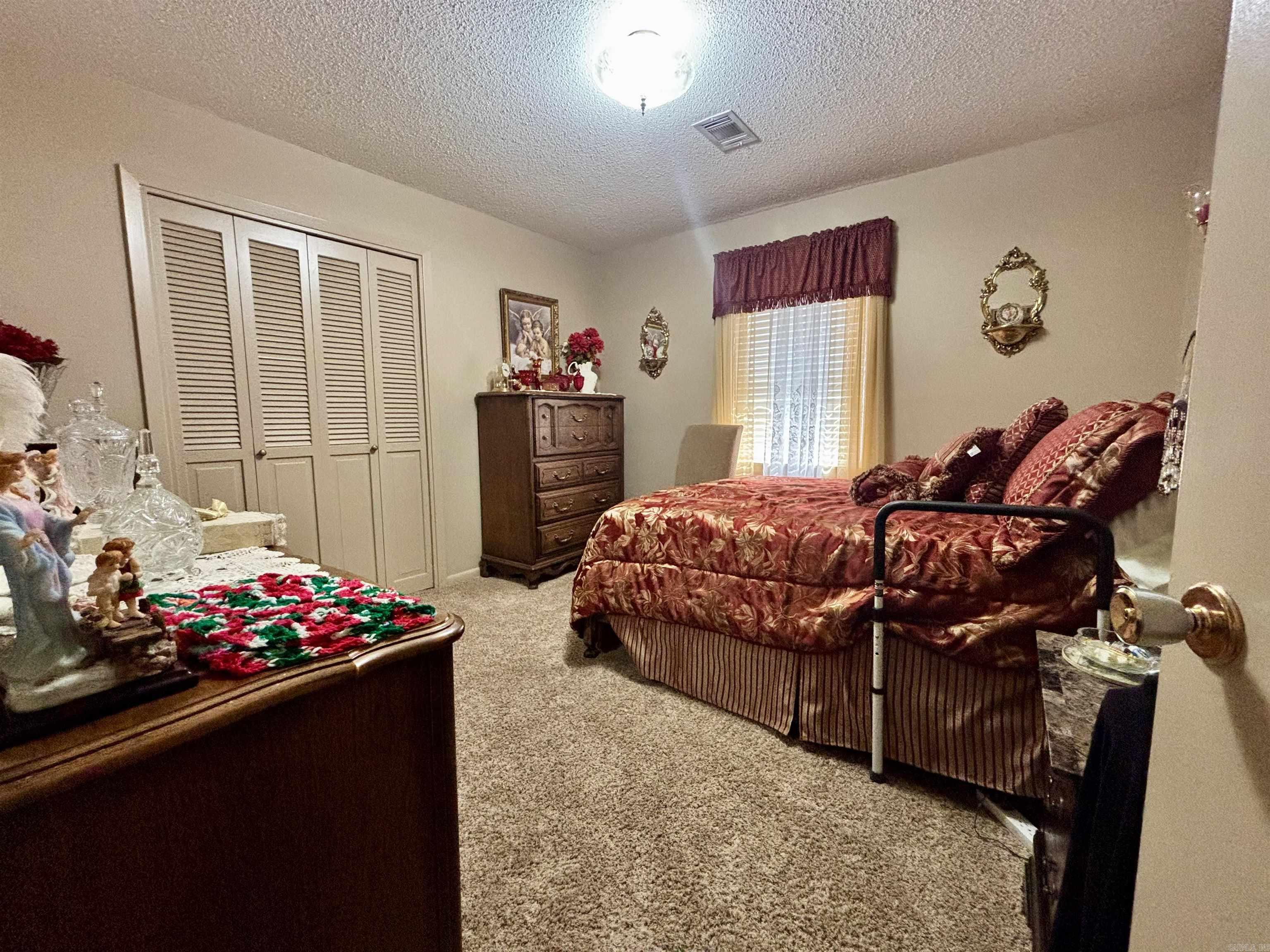 6 Apache  Searcy, AR