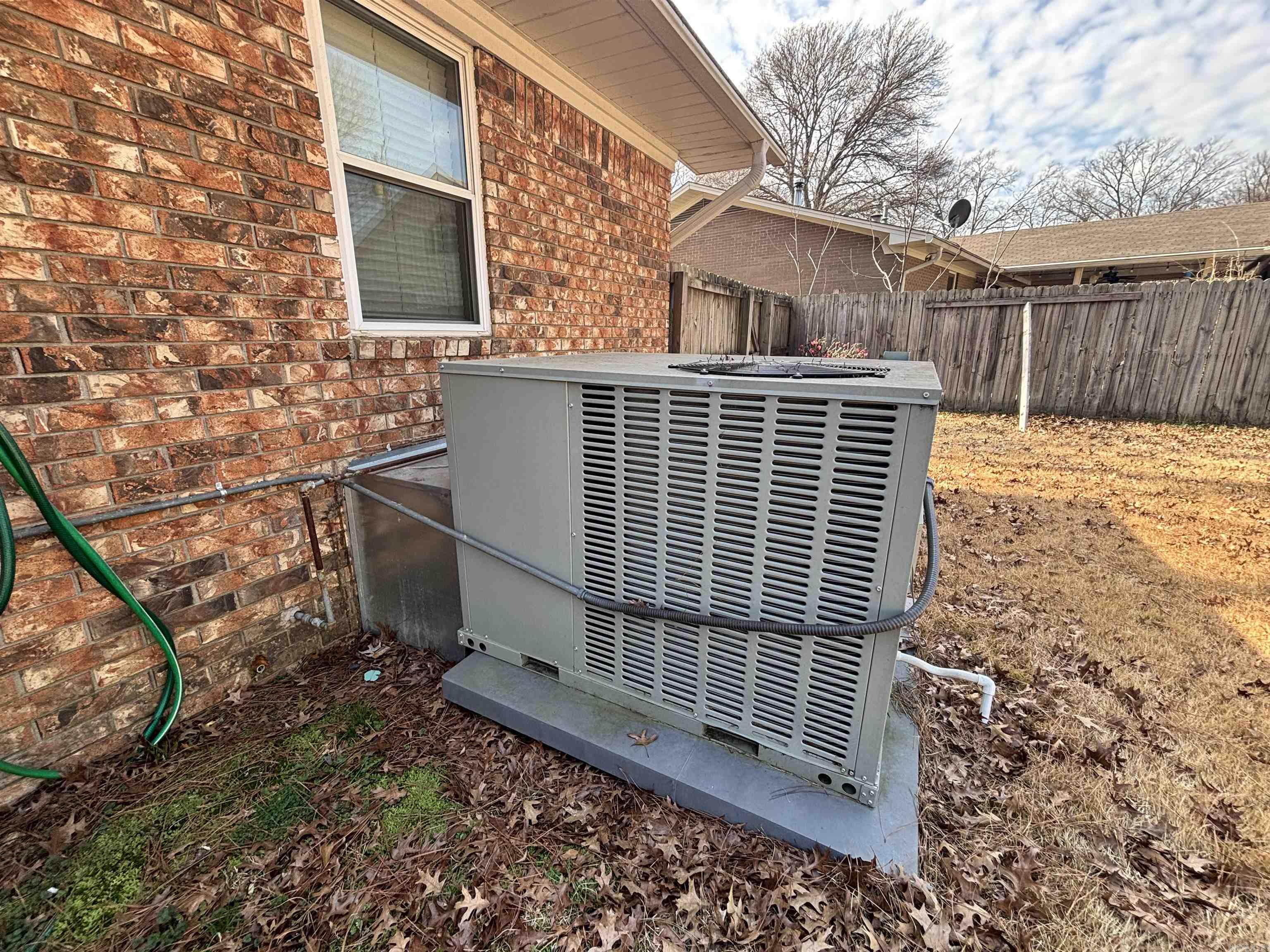 6 Apache  Searcy, AR