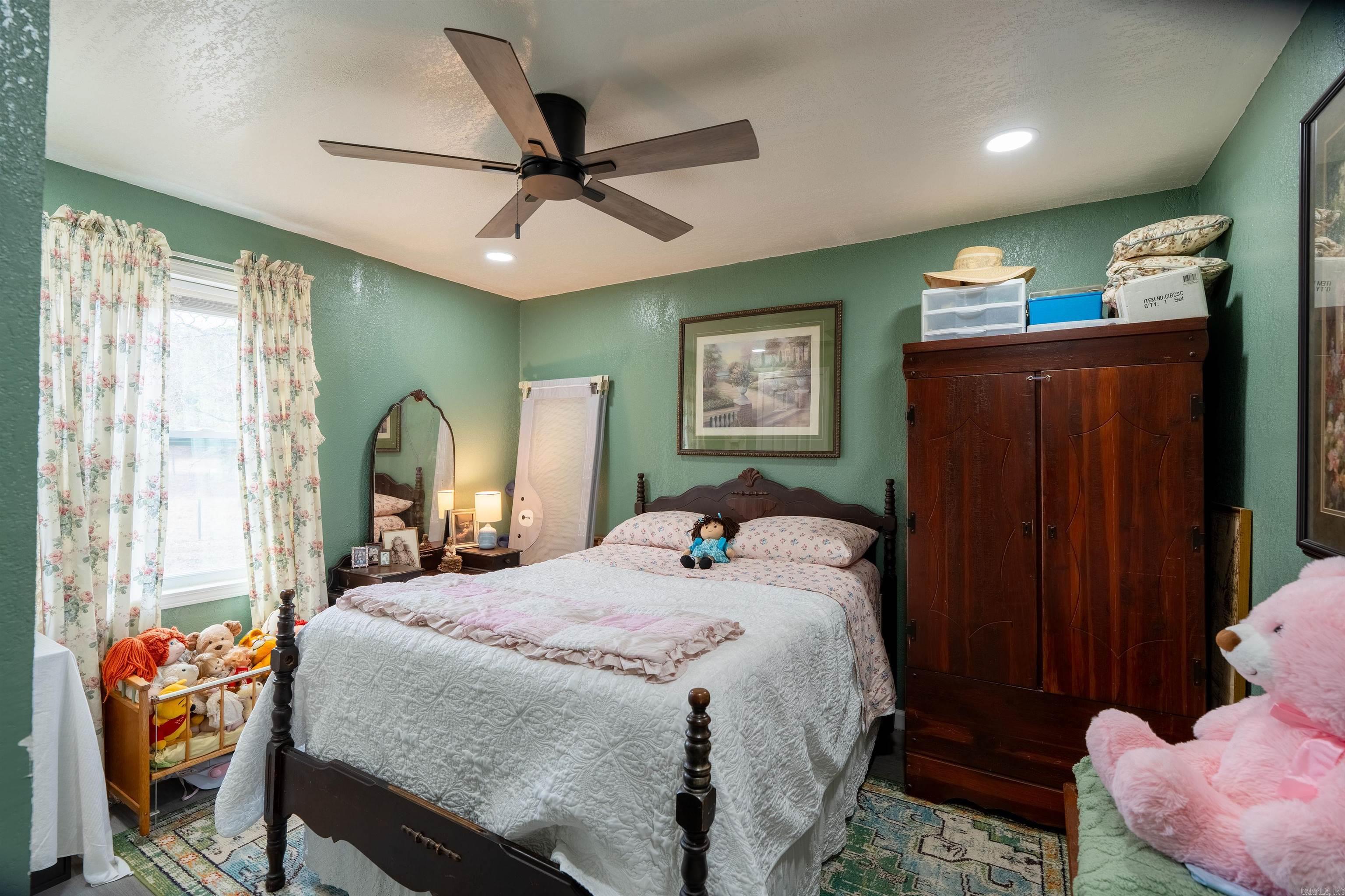 56 Sidney  Evening Shade, AR