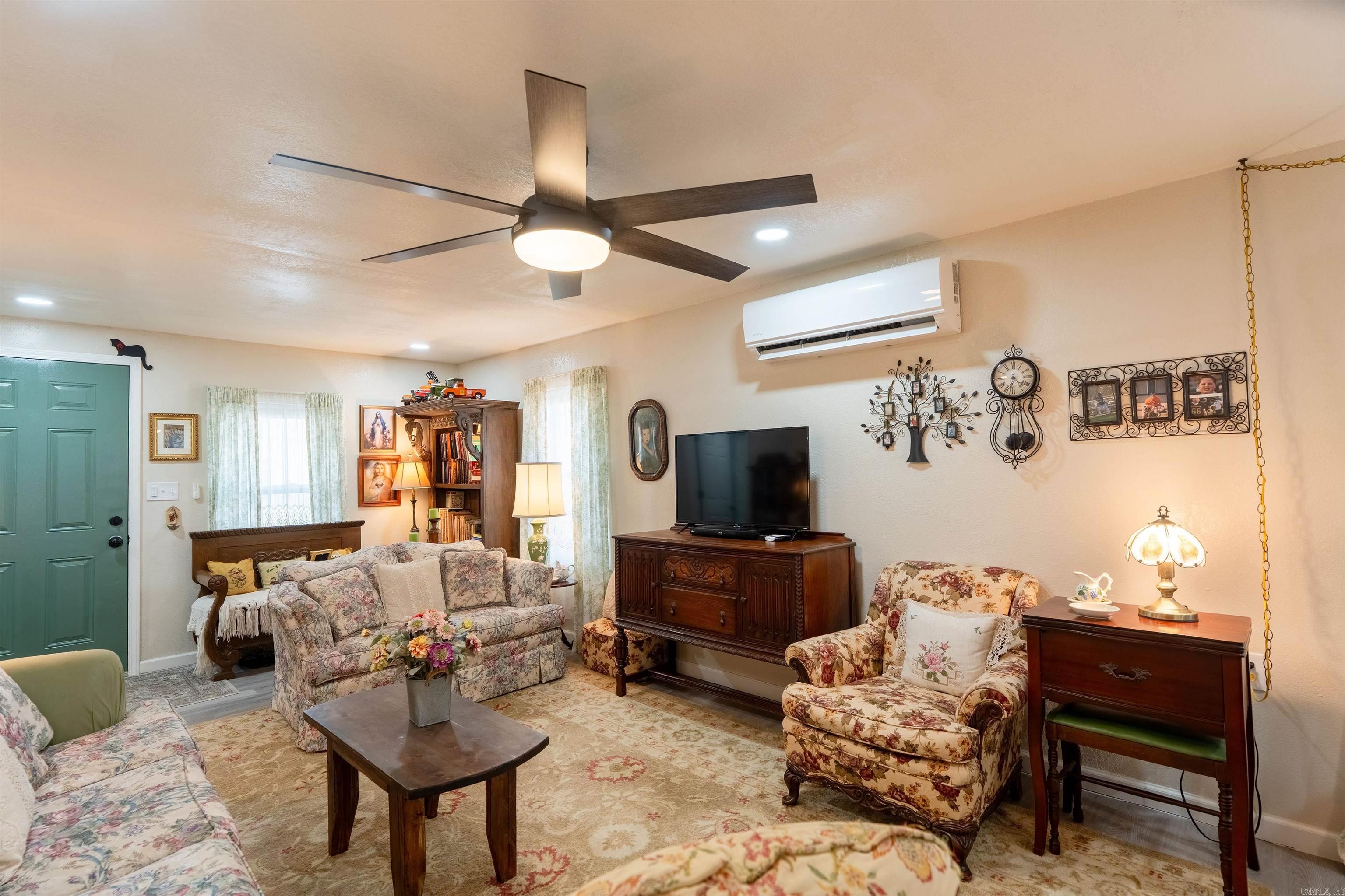 56 Sidney  Evening Shade, AR