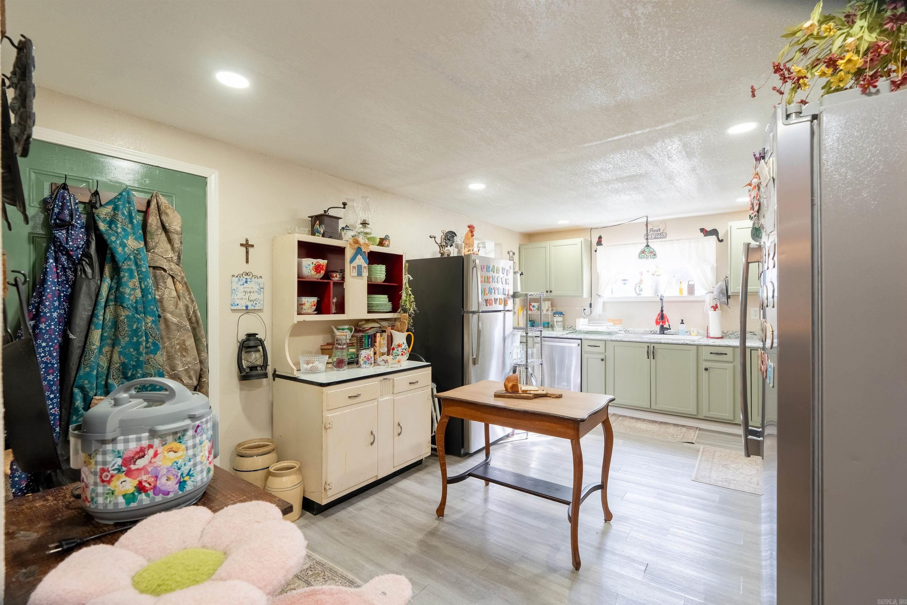 56 Sidney  Evening Shade, AR