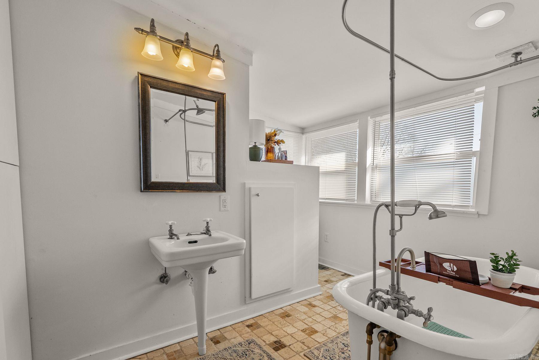 317 S UAMS  Little Rock, AR