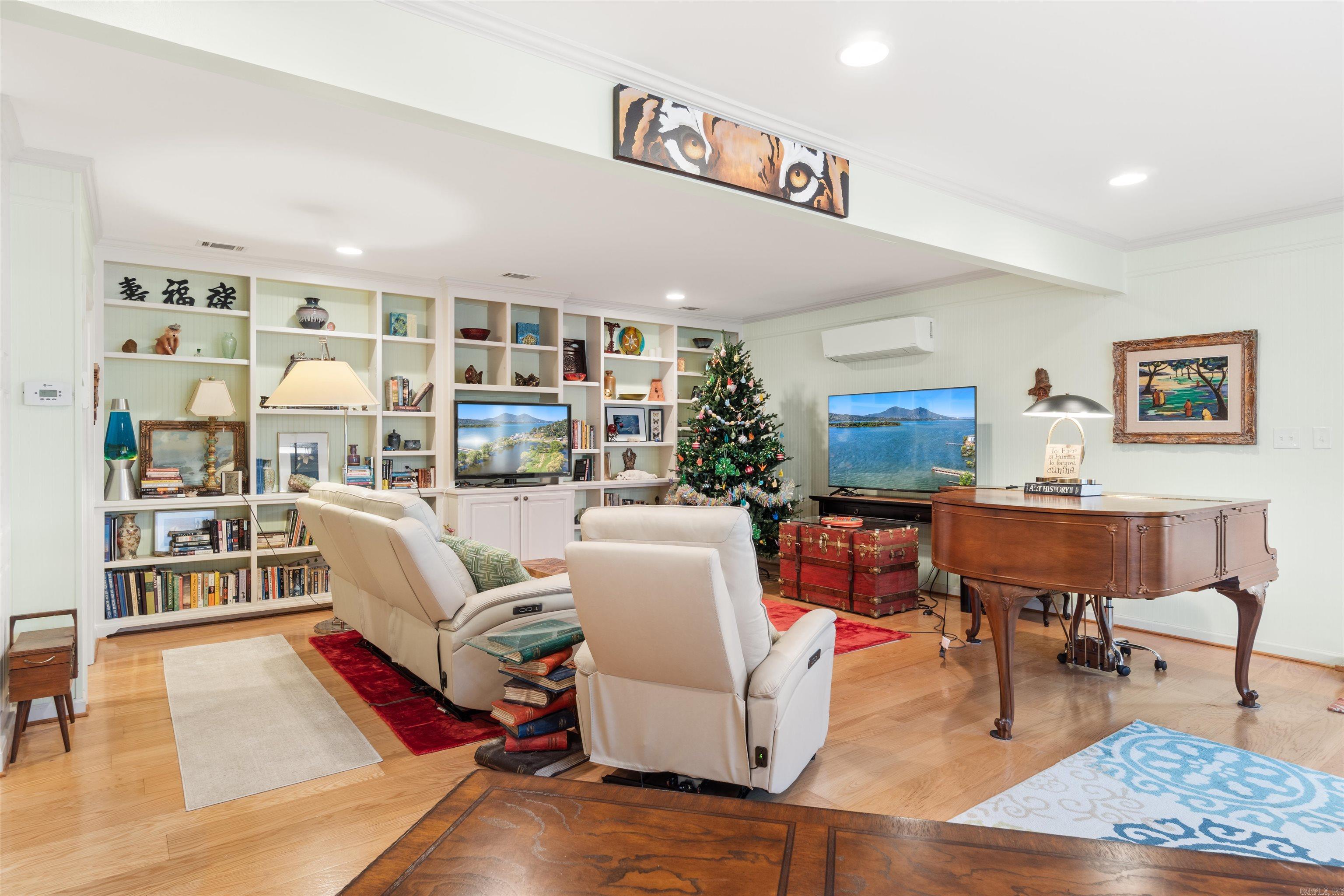 16725 Highway 300 Highway Roland, AR 72135