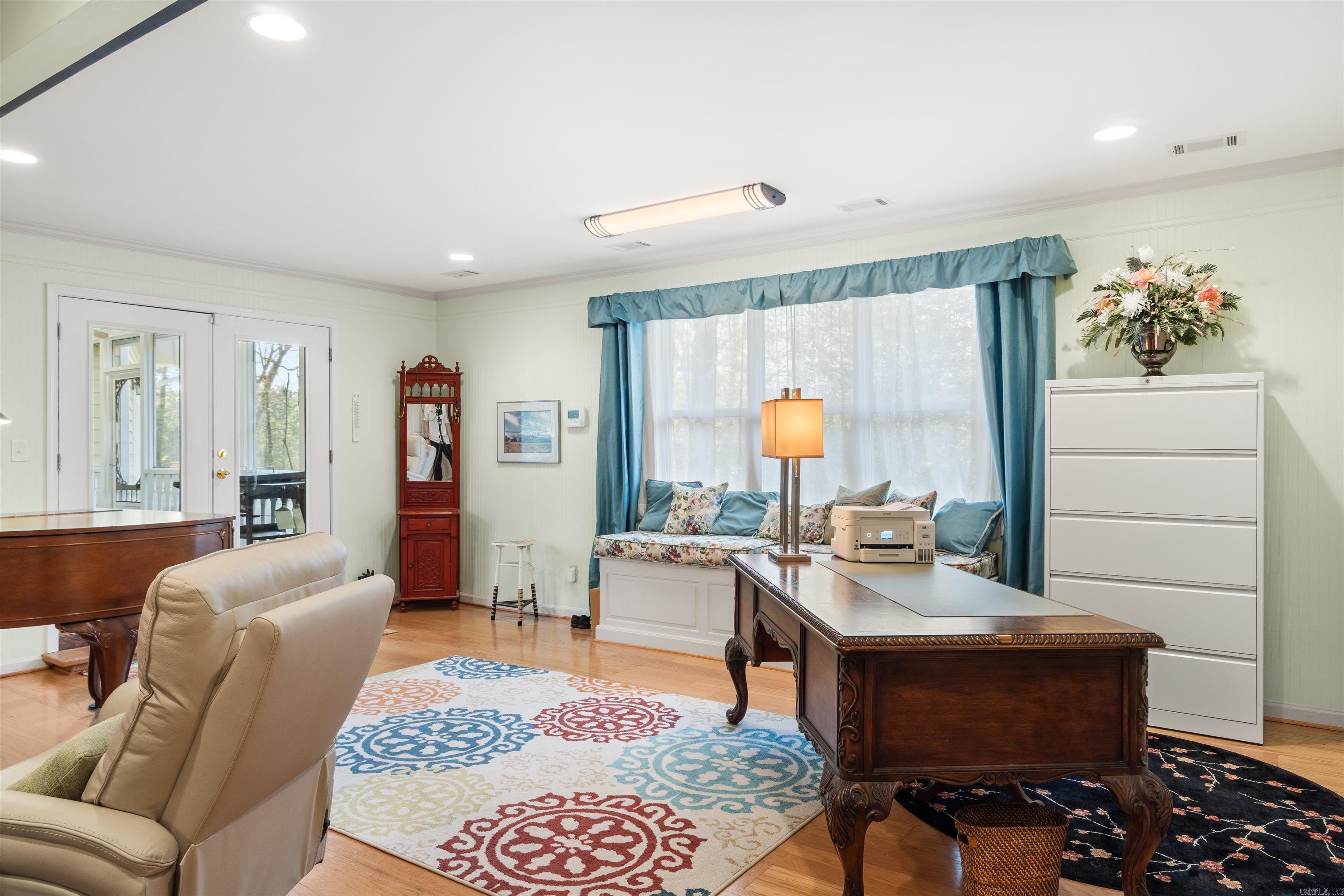 16725 Highway 300 Highway Roland, AR 72135