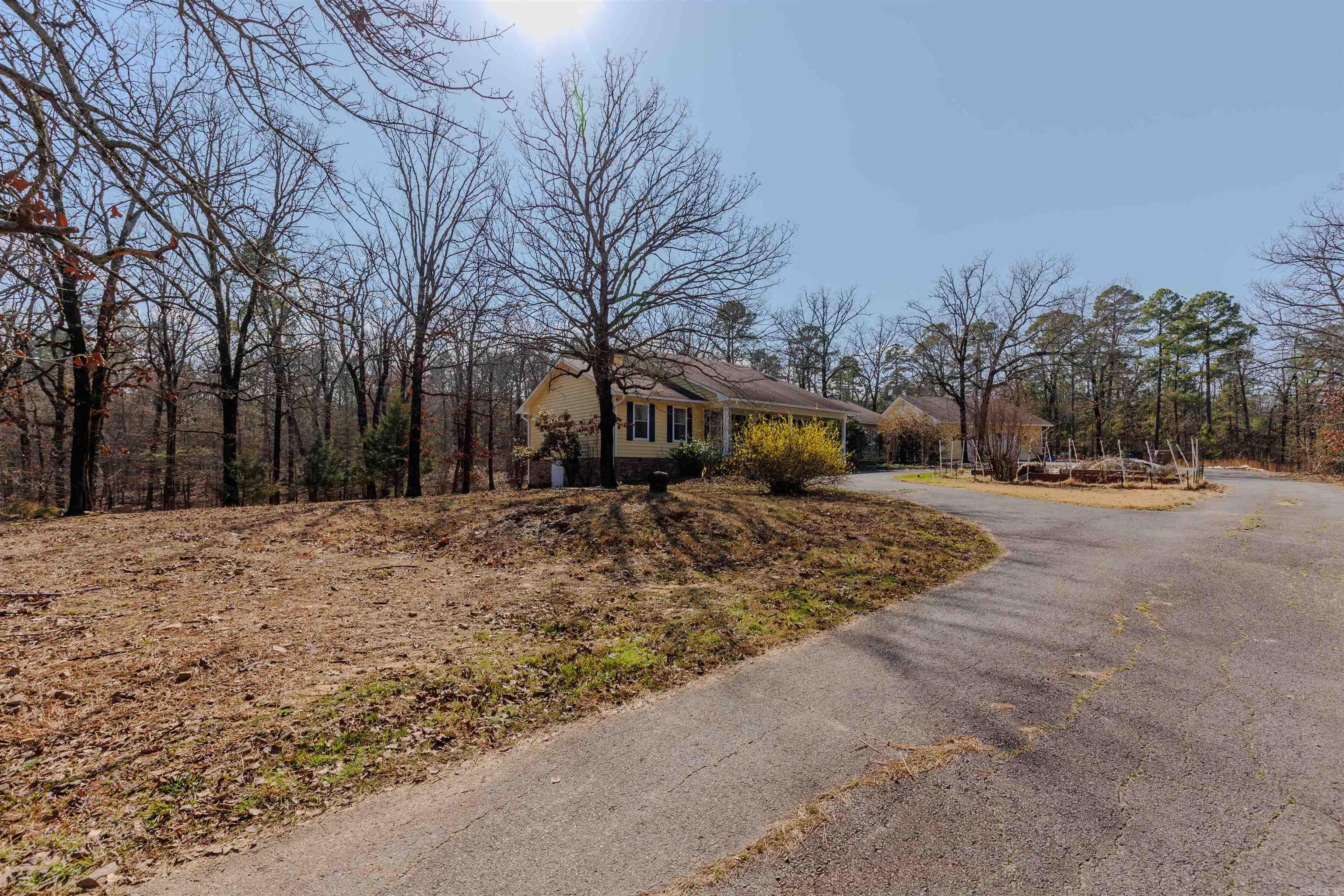 16725 Highway 300  Roland, AR