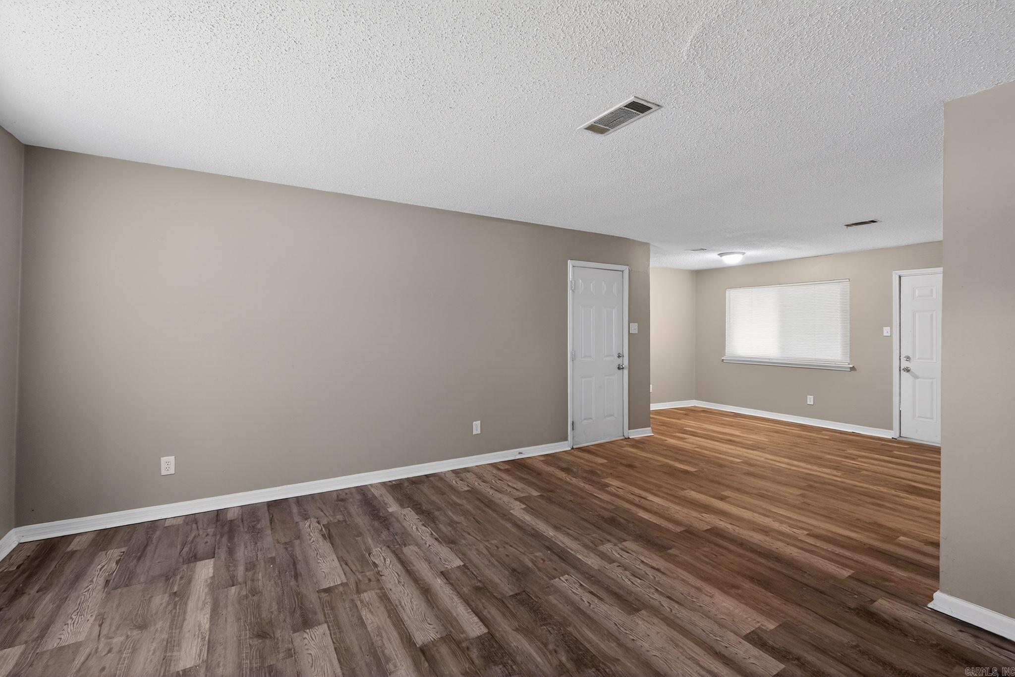 6 Wagon  Little Rock, AR