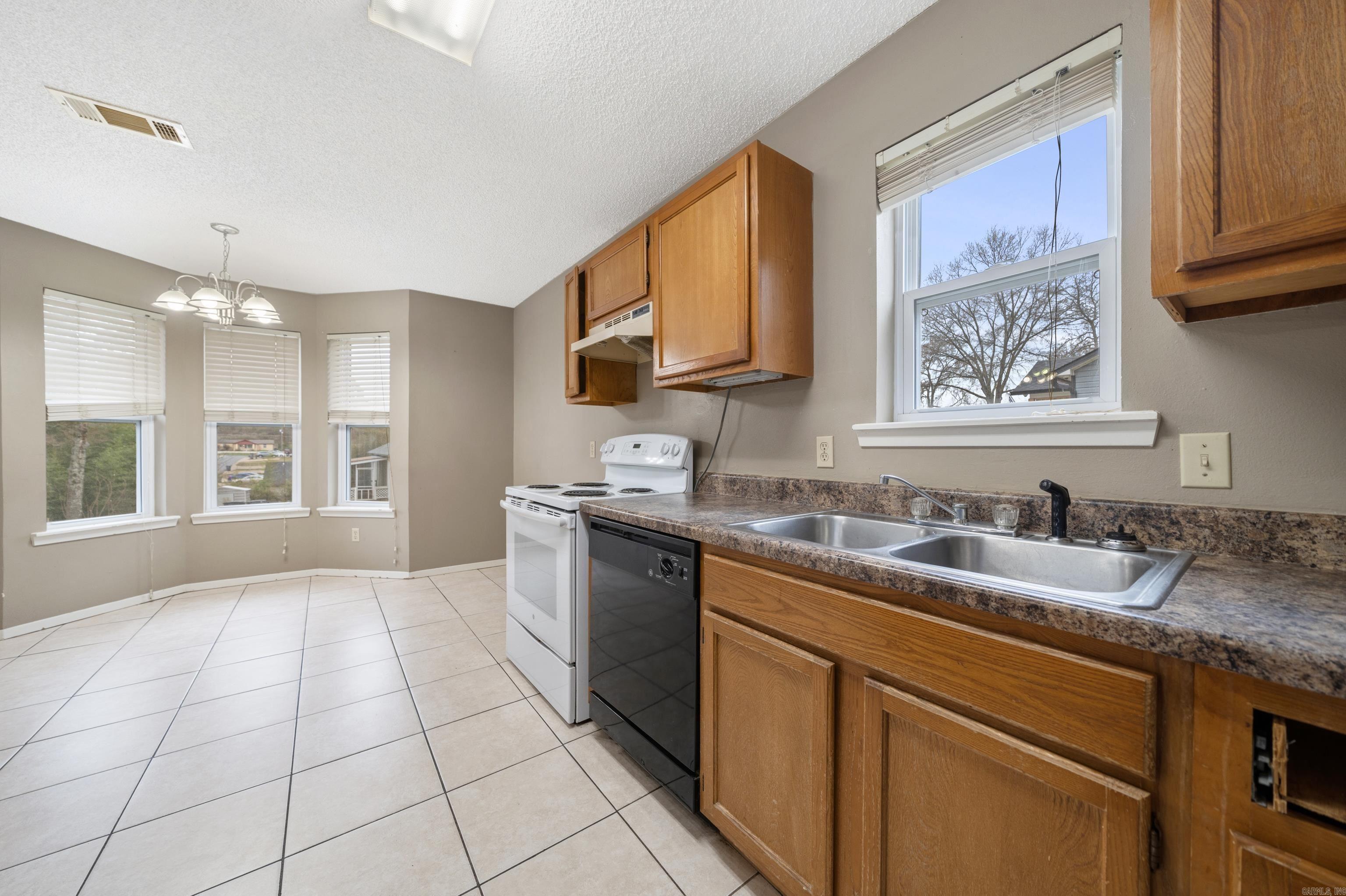 167 Chelle St  Hot Springs, AR