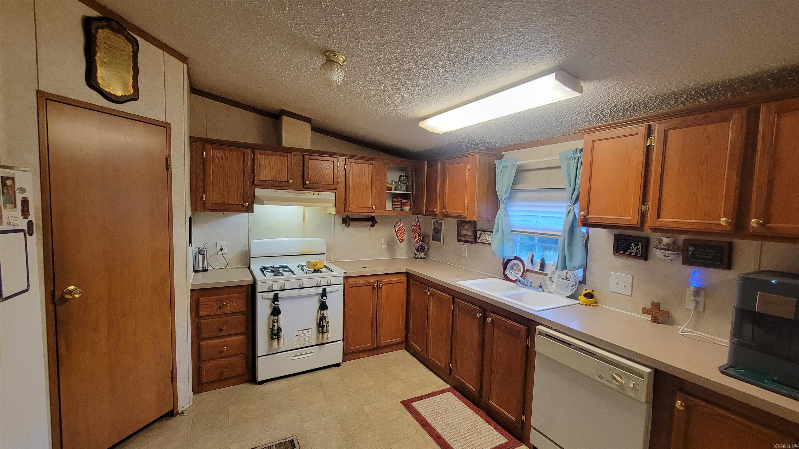 376 1st  Black Rock, AR