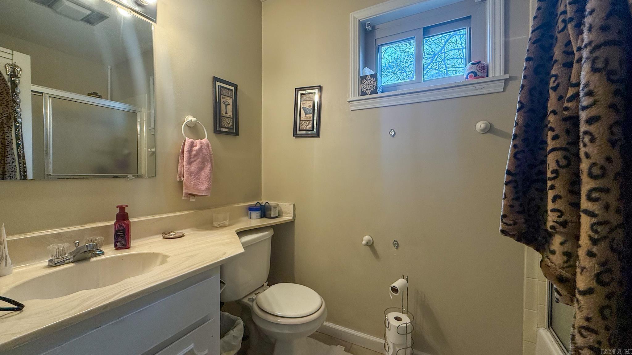 108 shadow ridge  Fairfield Bay, AR