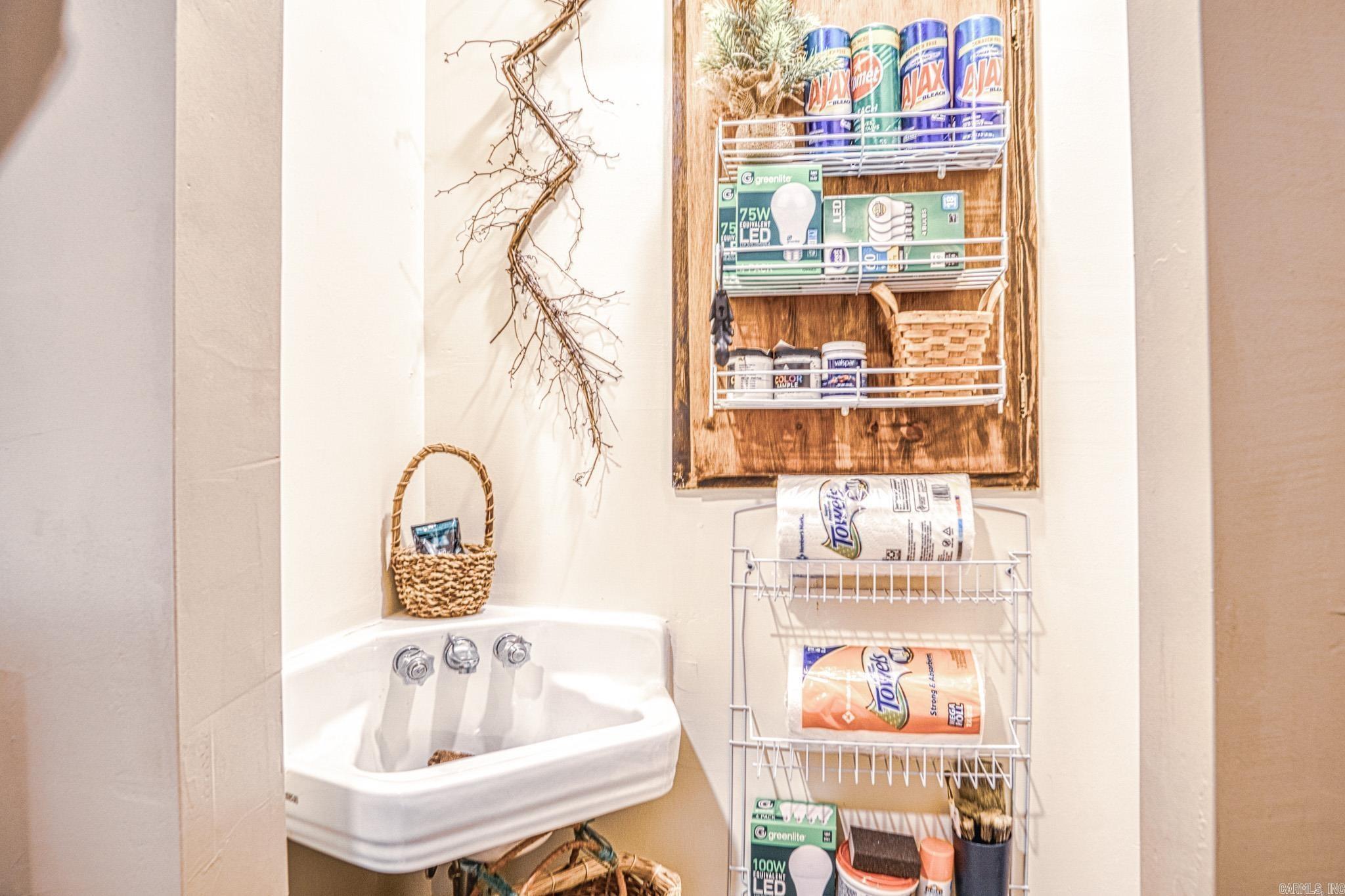 67 Tomino  Hot Springs Village, AR