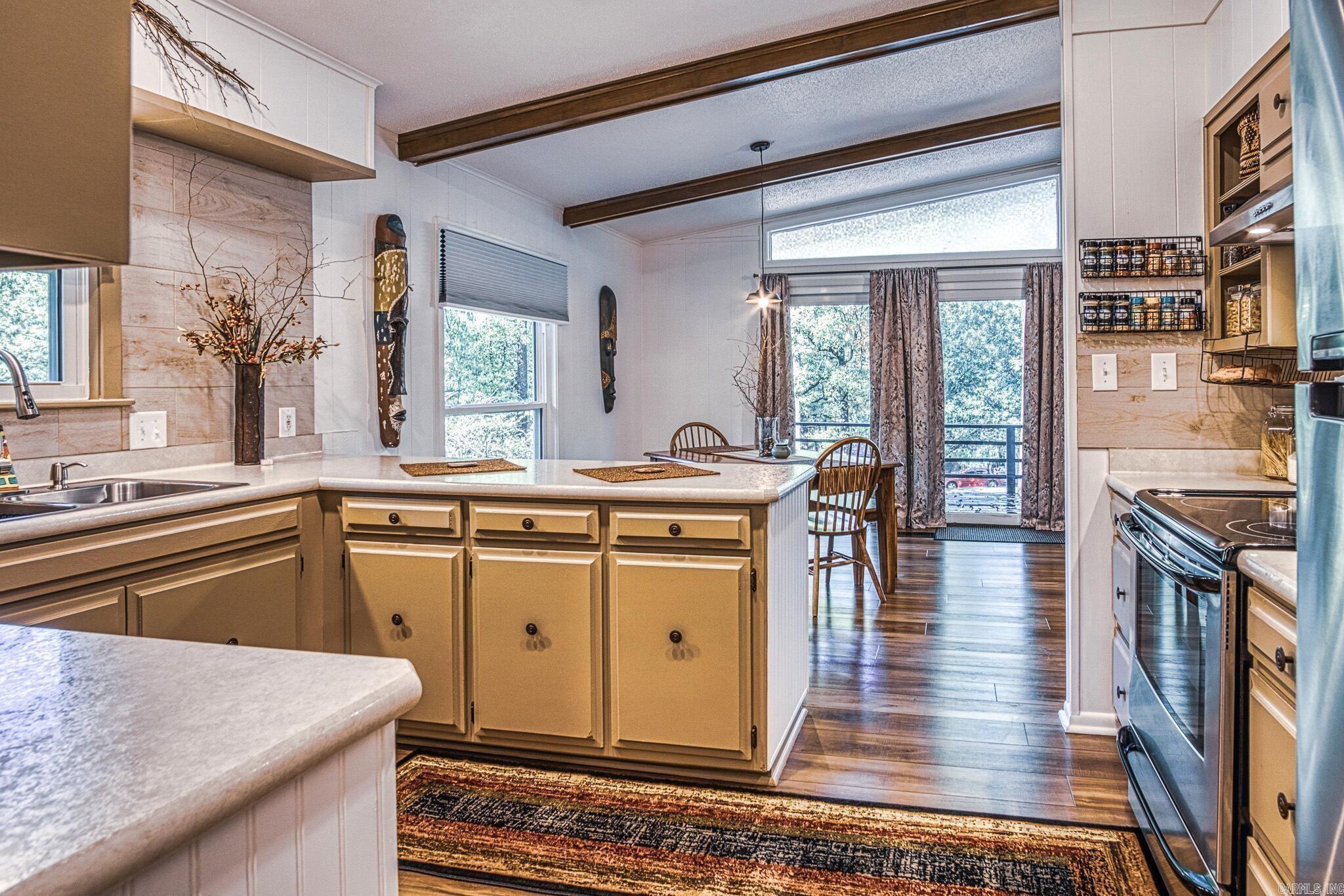 67 Tomino  Hot Springs Village, AR