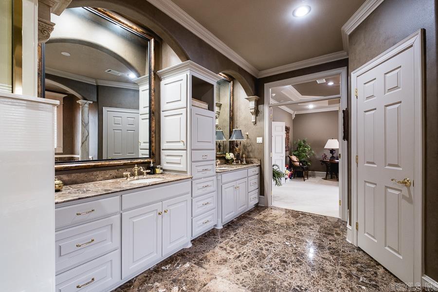 1900 Canal Pointe  Little Rock, AR