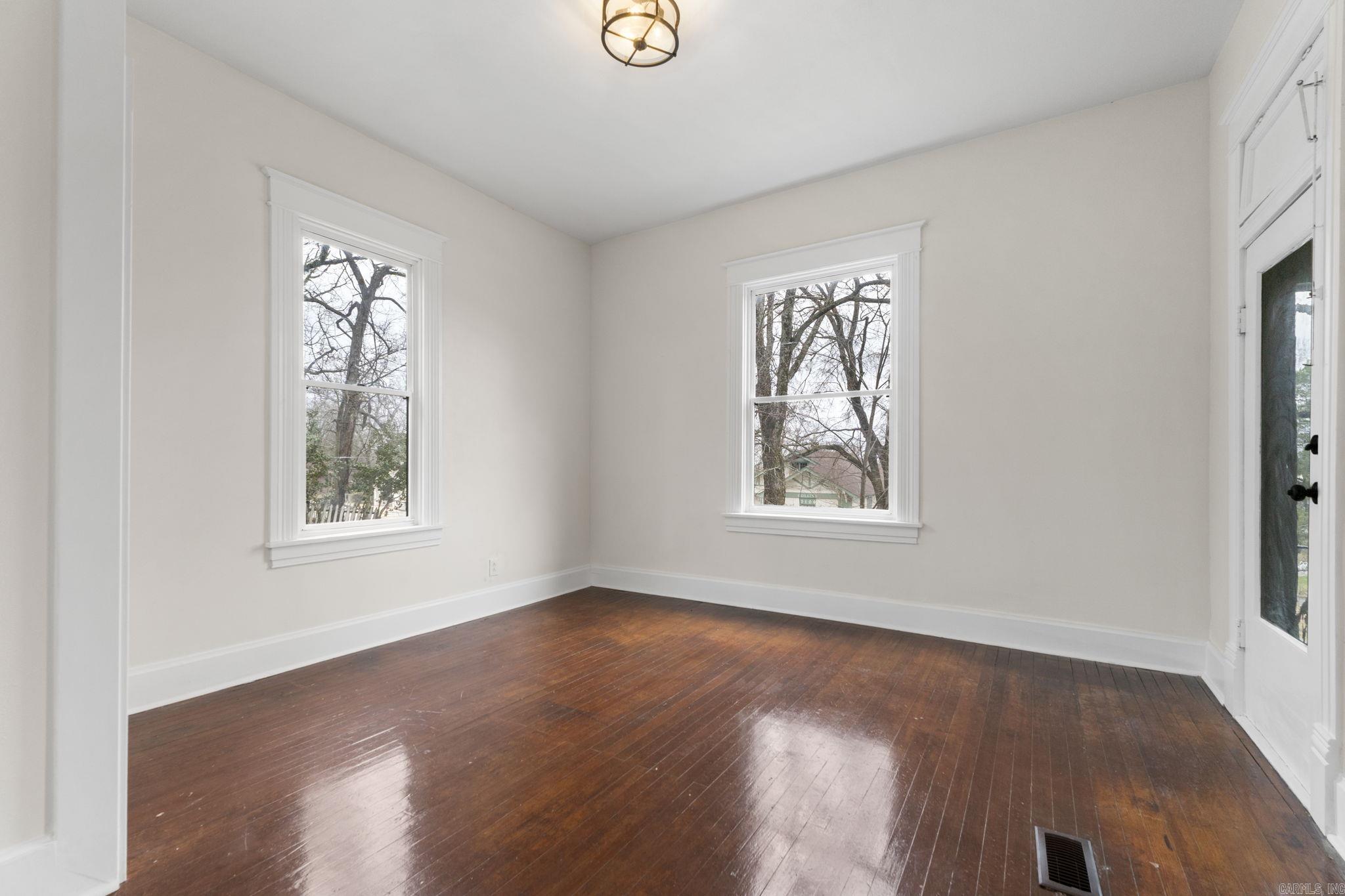 3101 S Battery  Little Rock, AR