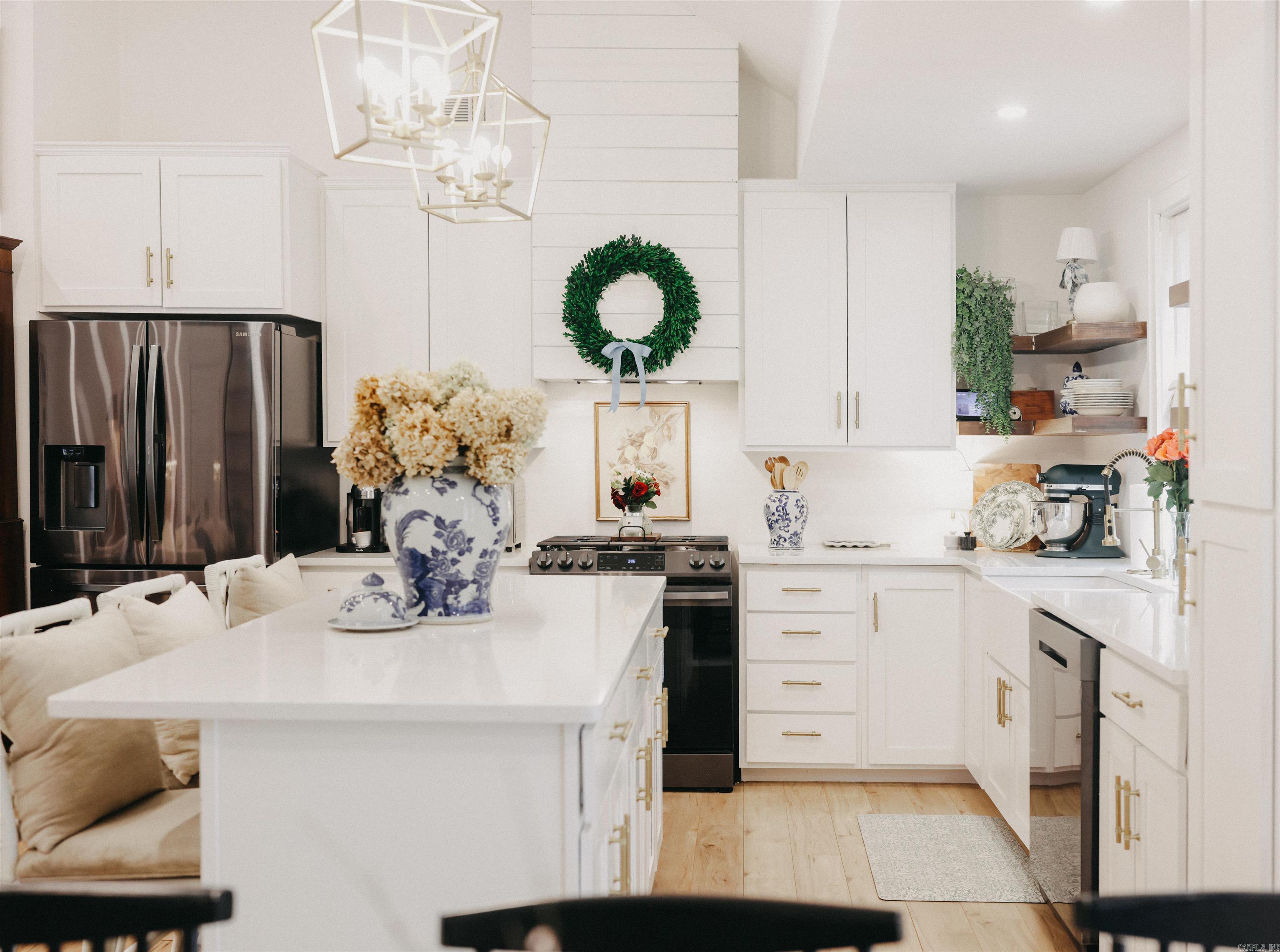 5812 N Locust St North Little Rock, AR 72116