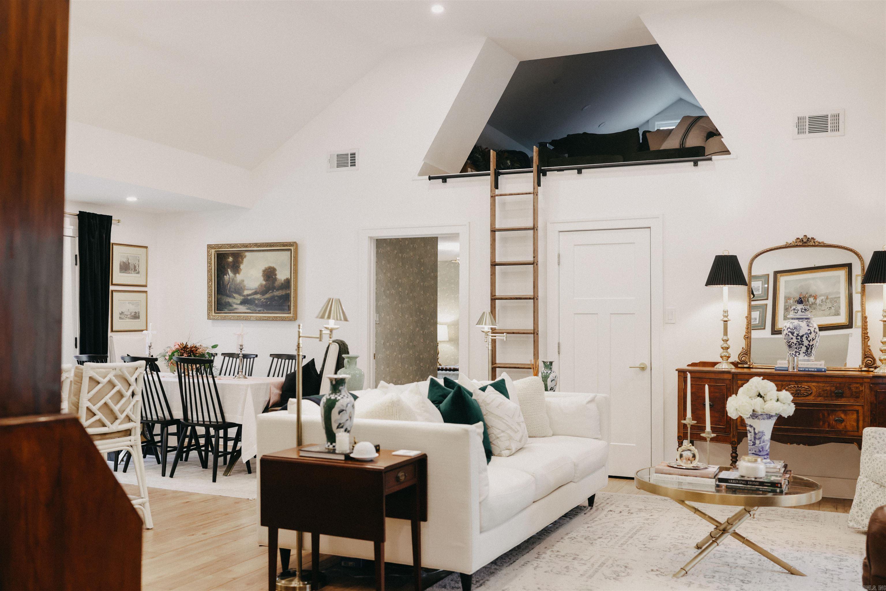 5812 N Locust St North Little Rock, AR 72116