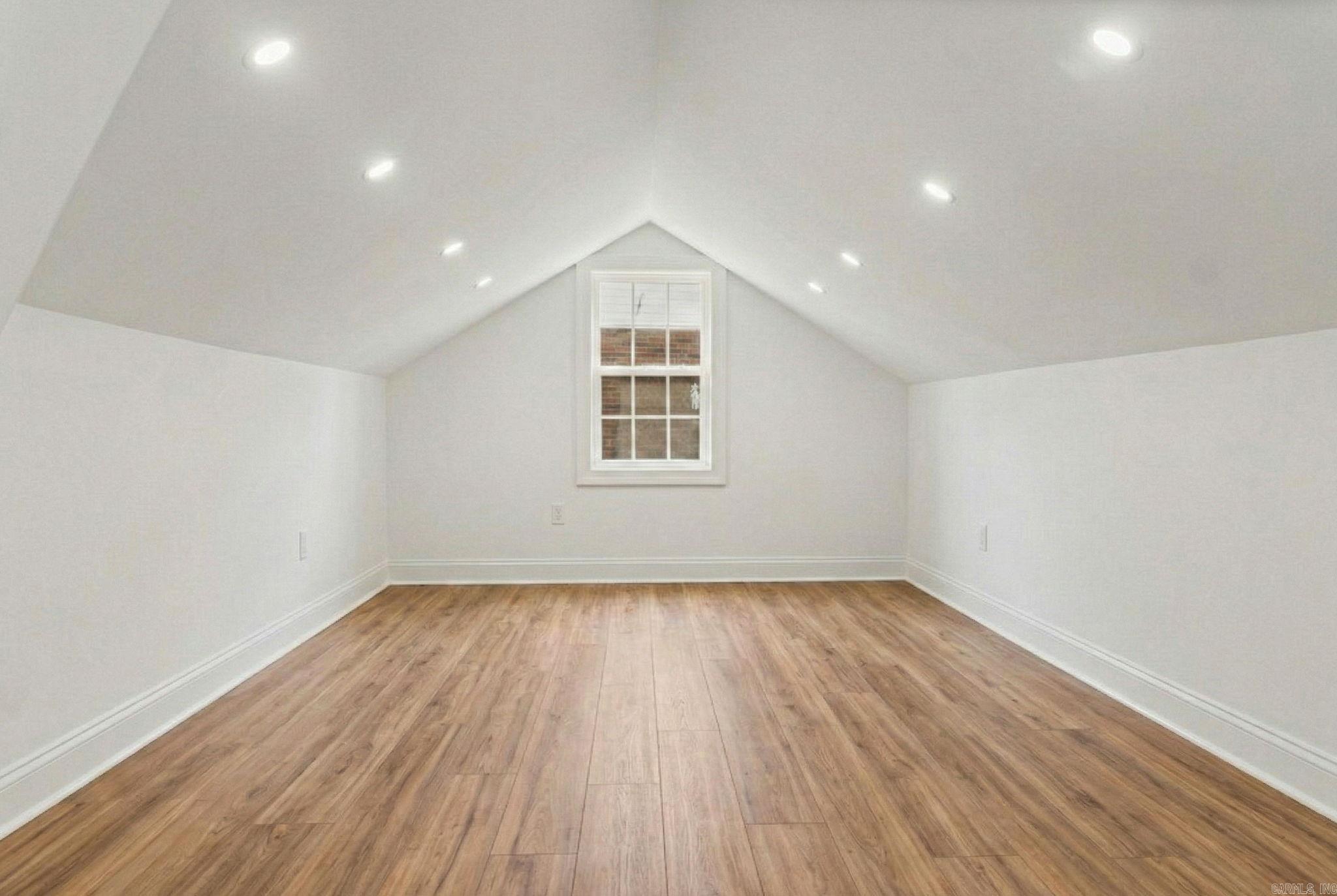 5812 N Locust St North Little Rock, AR 72116