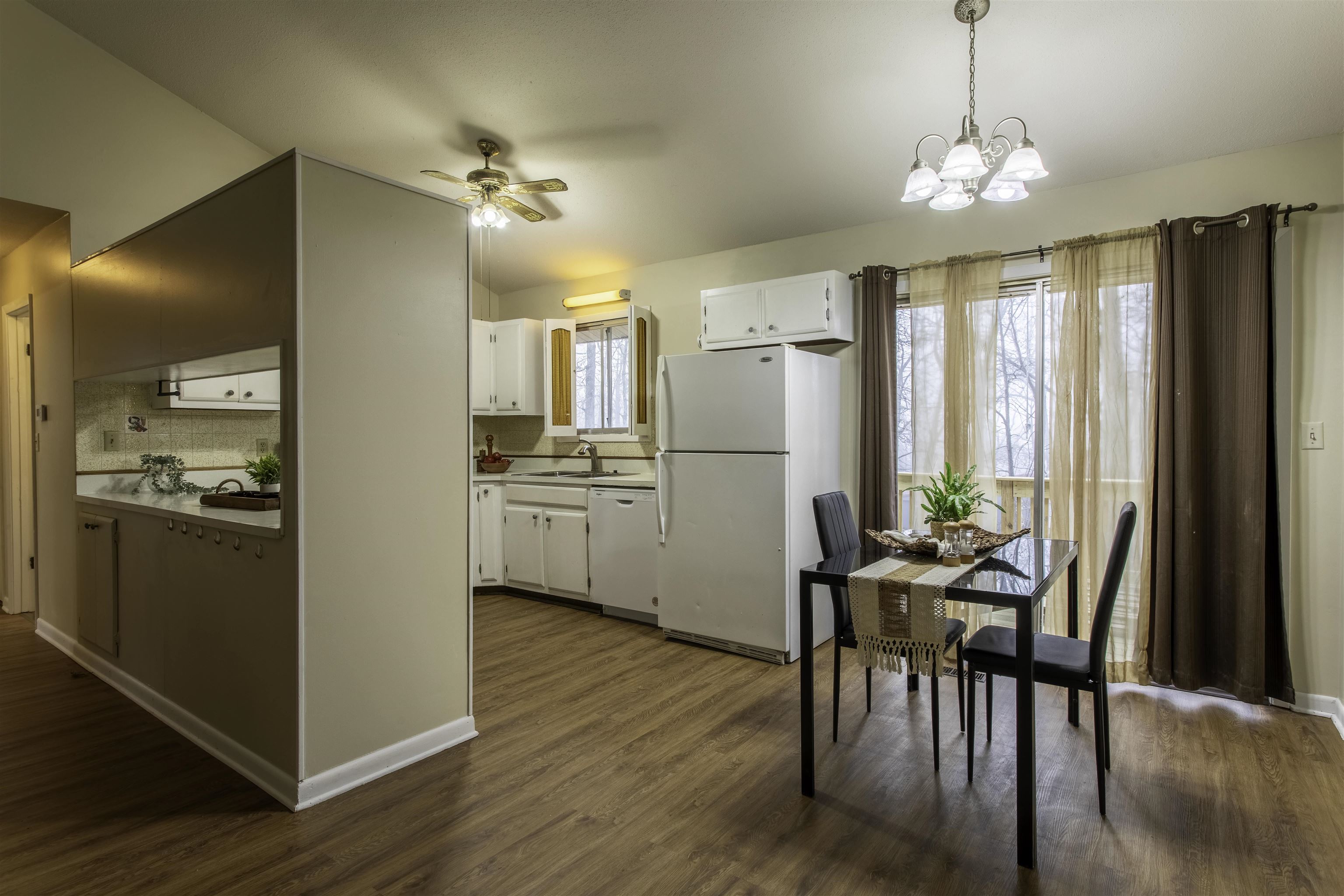 2 Cisco  Cherokee Village, AR