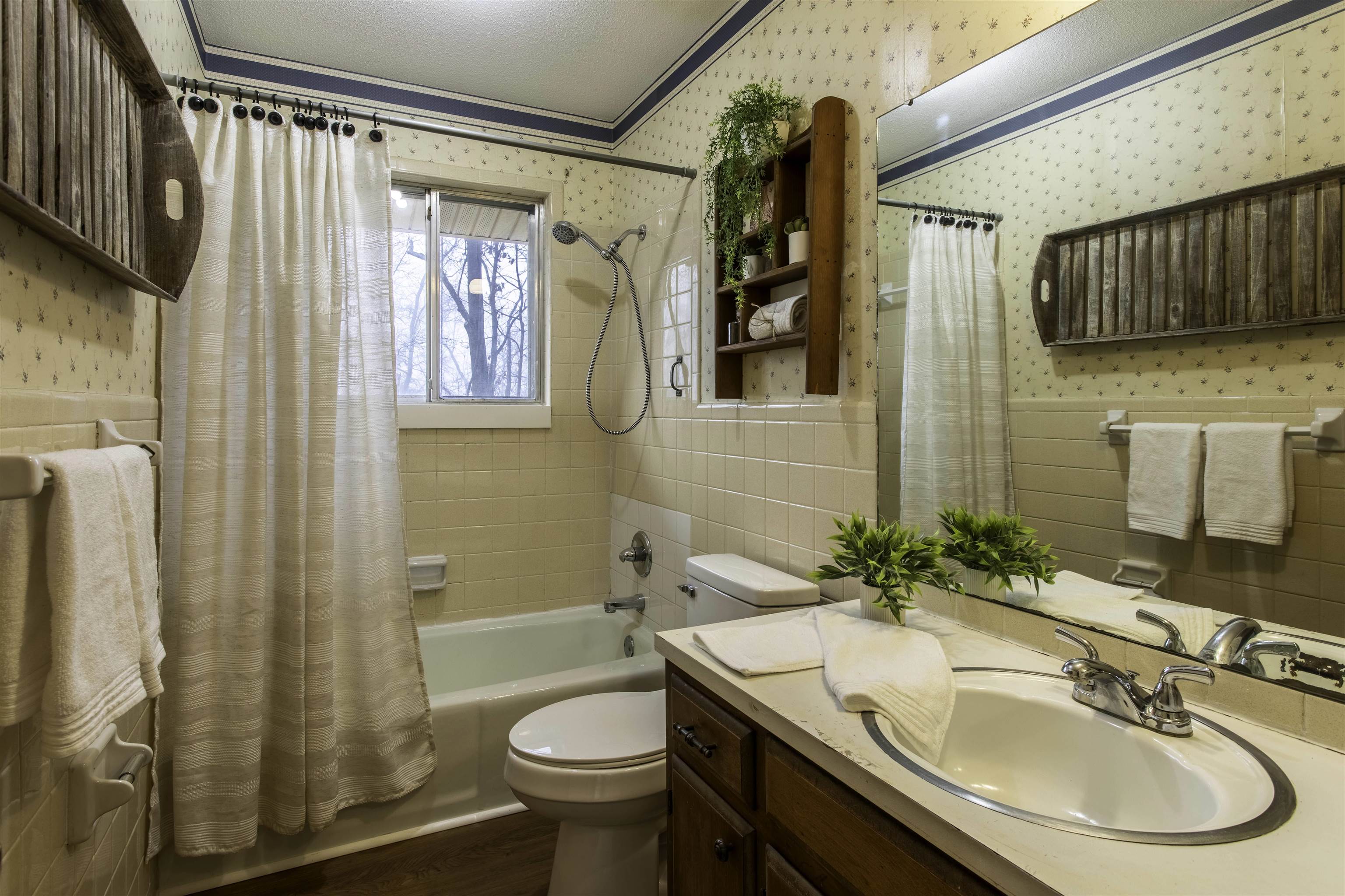 2 Cisco  Cherokee Village, AR