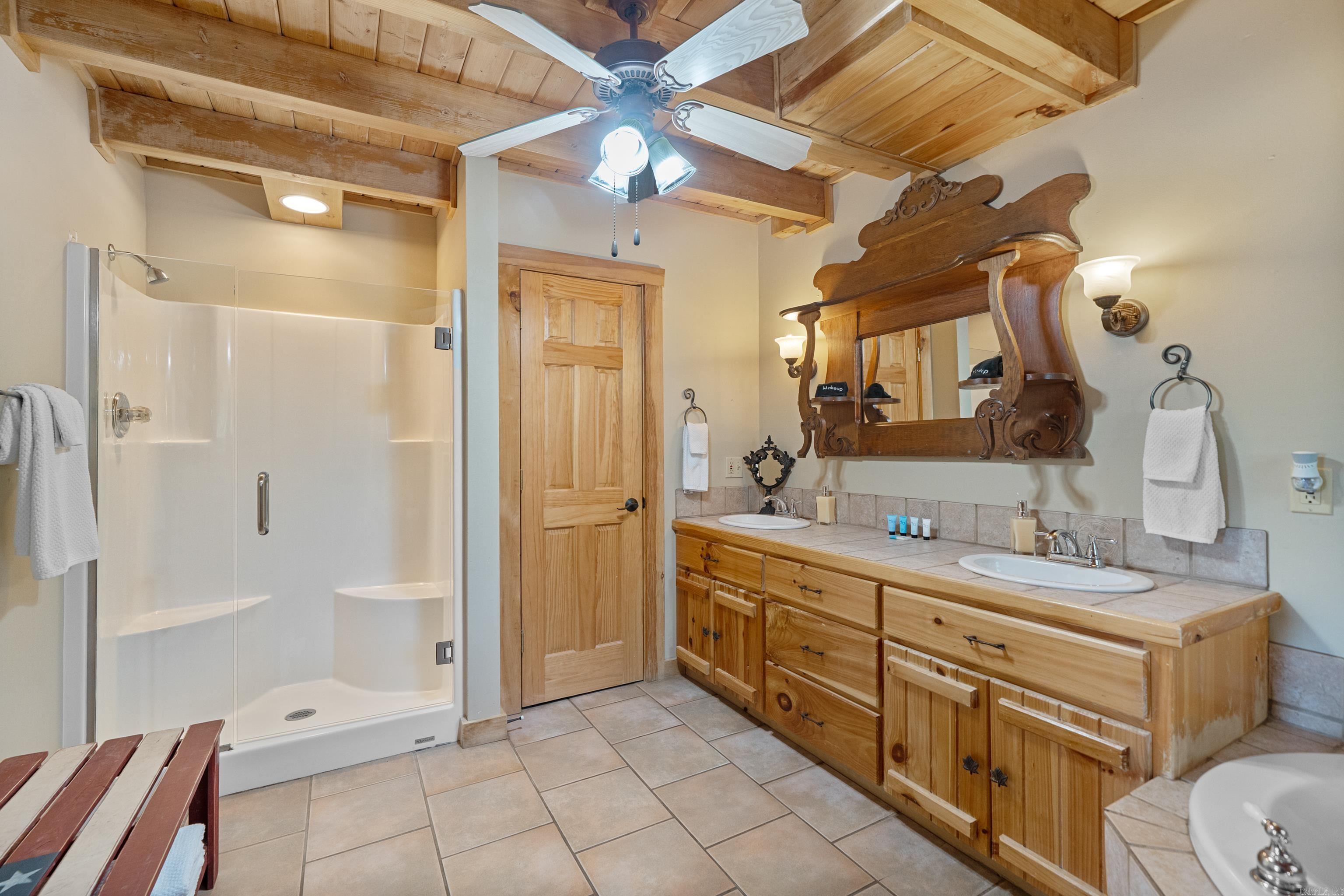 1415 Lakeshore  Hot Springs, AR