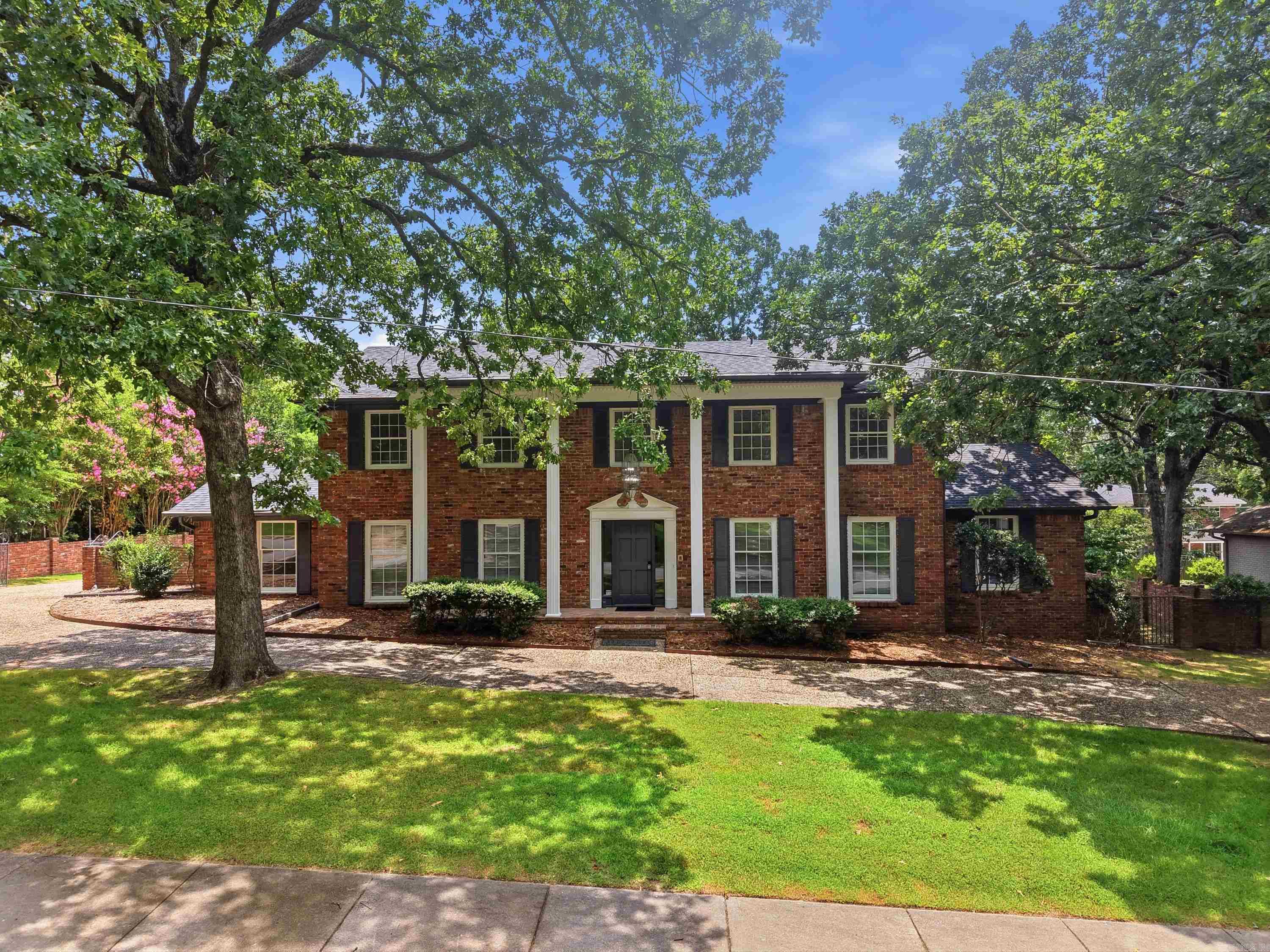 2916  Justin Matthews Dr  North Little Rock, AR