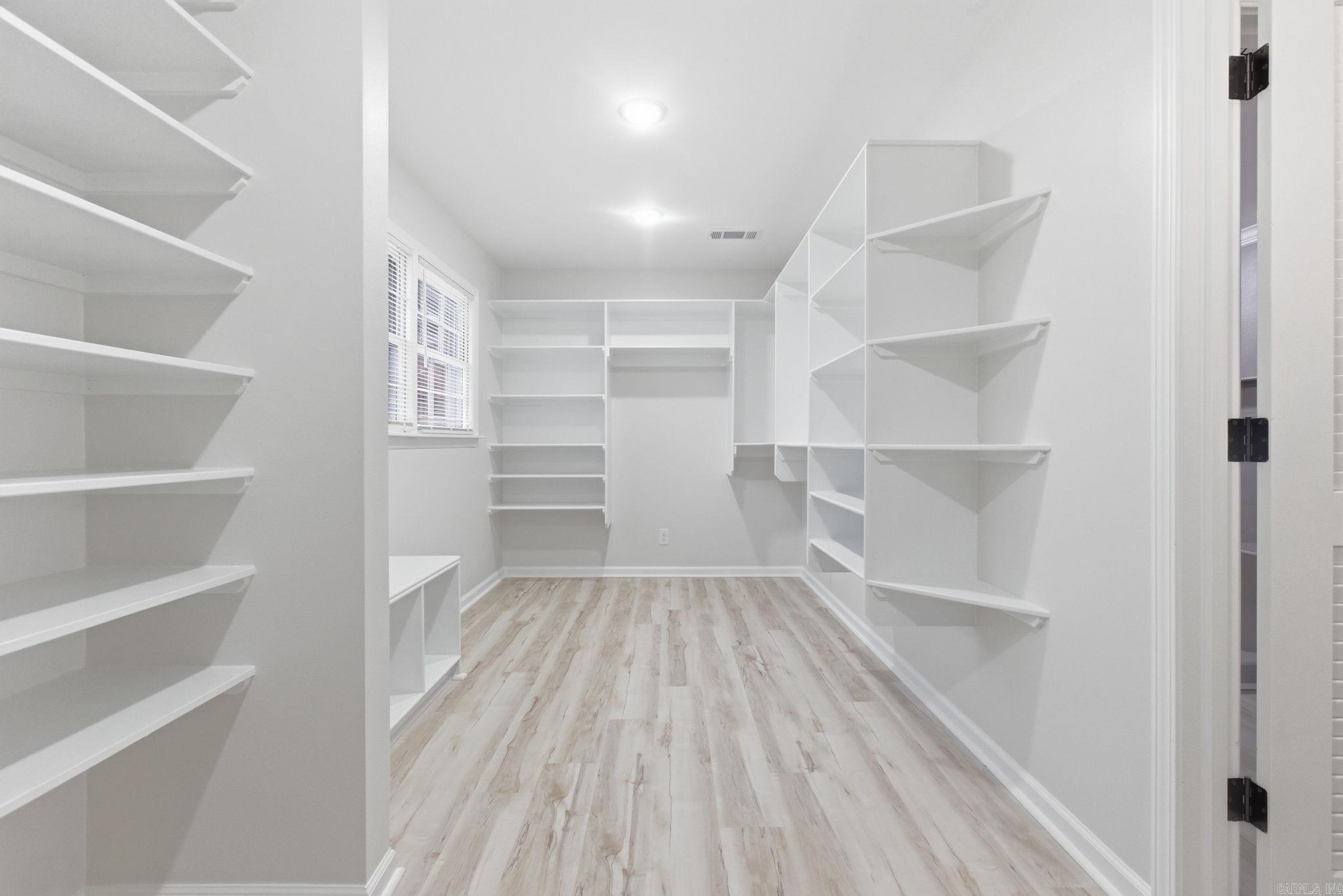 2916 Justin Matthews Dr  North Little Rock, AR