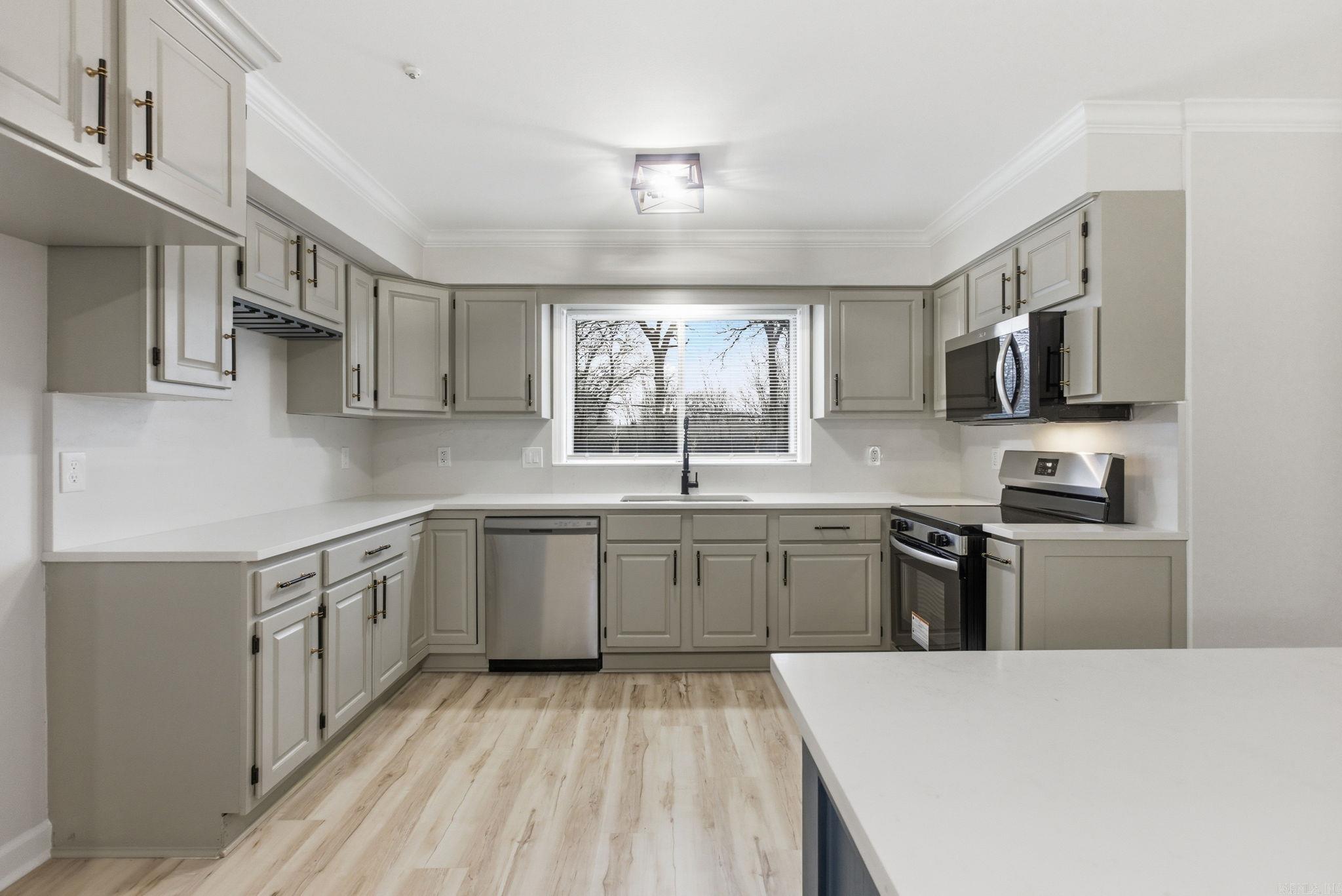 2916 Justin Matthews Dr  North Little Rock, AR