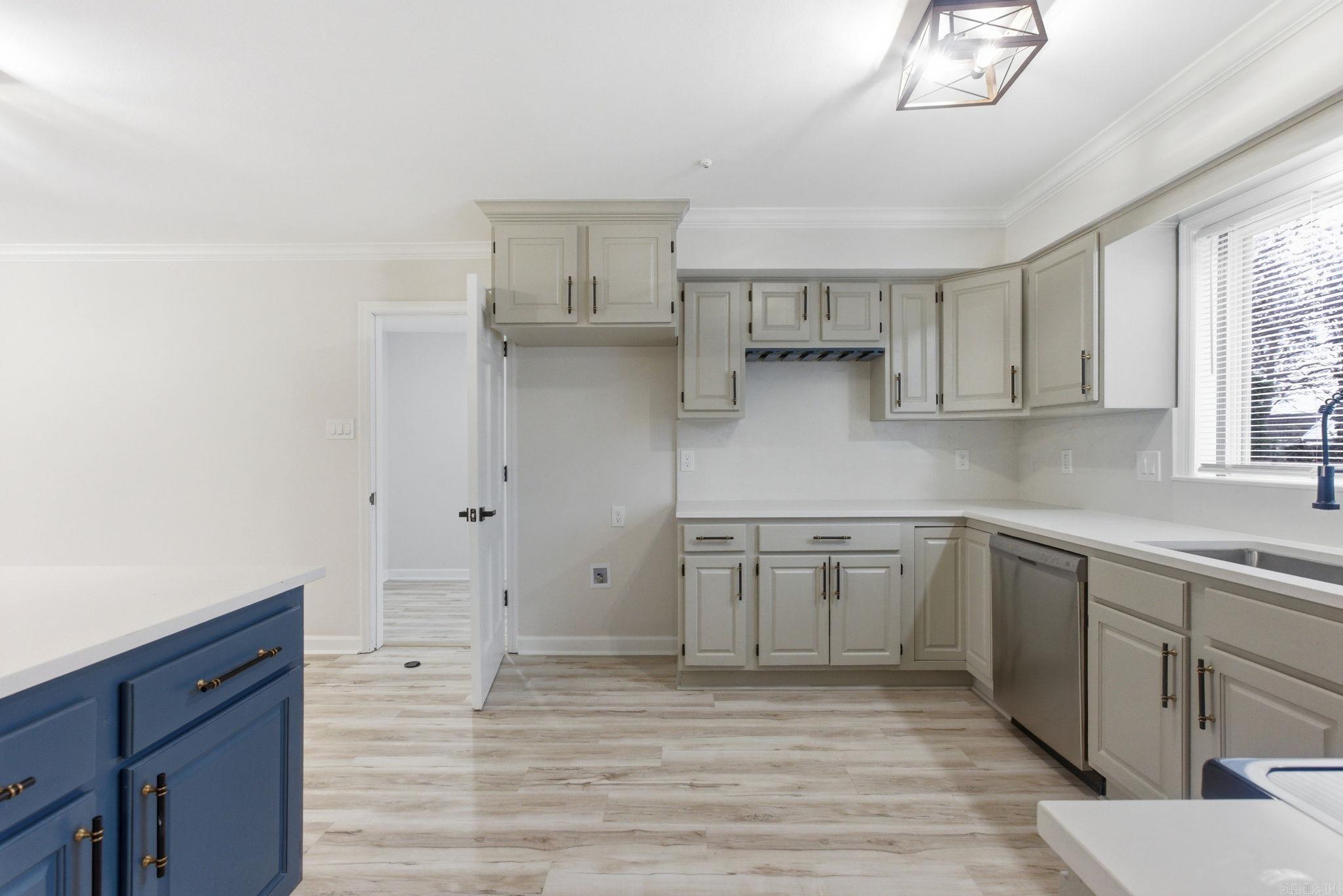 2916 Justin Matthews Dr  North Little Rock, AR