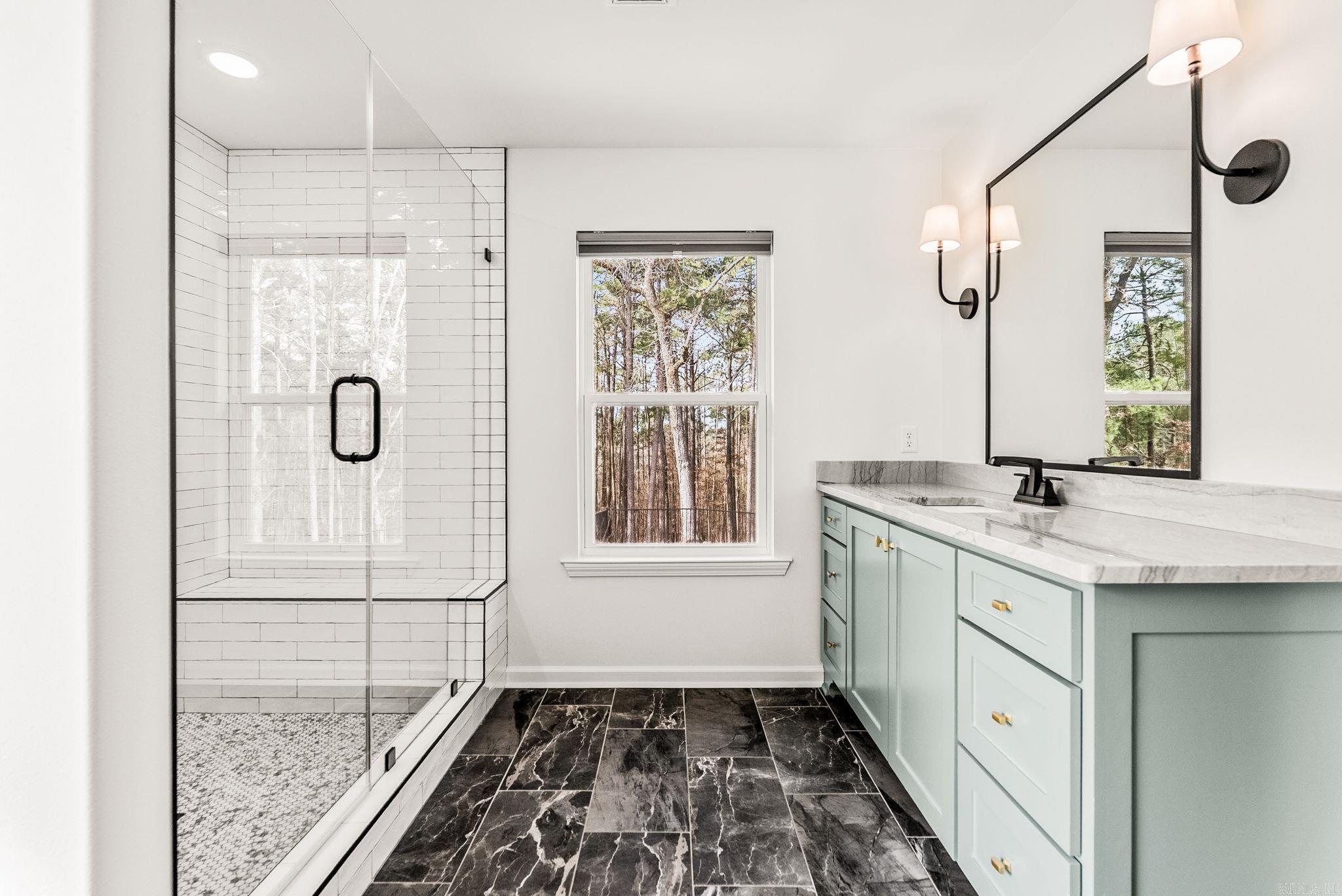 8507 Buck  Alexander, AR