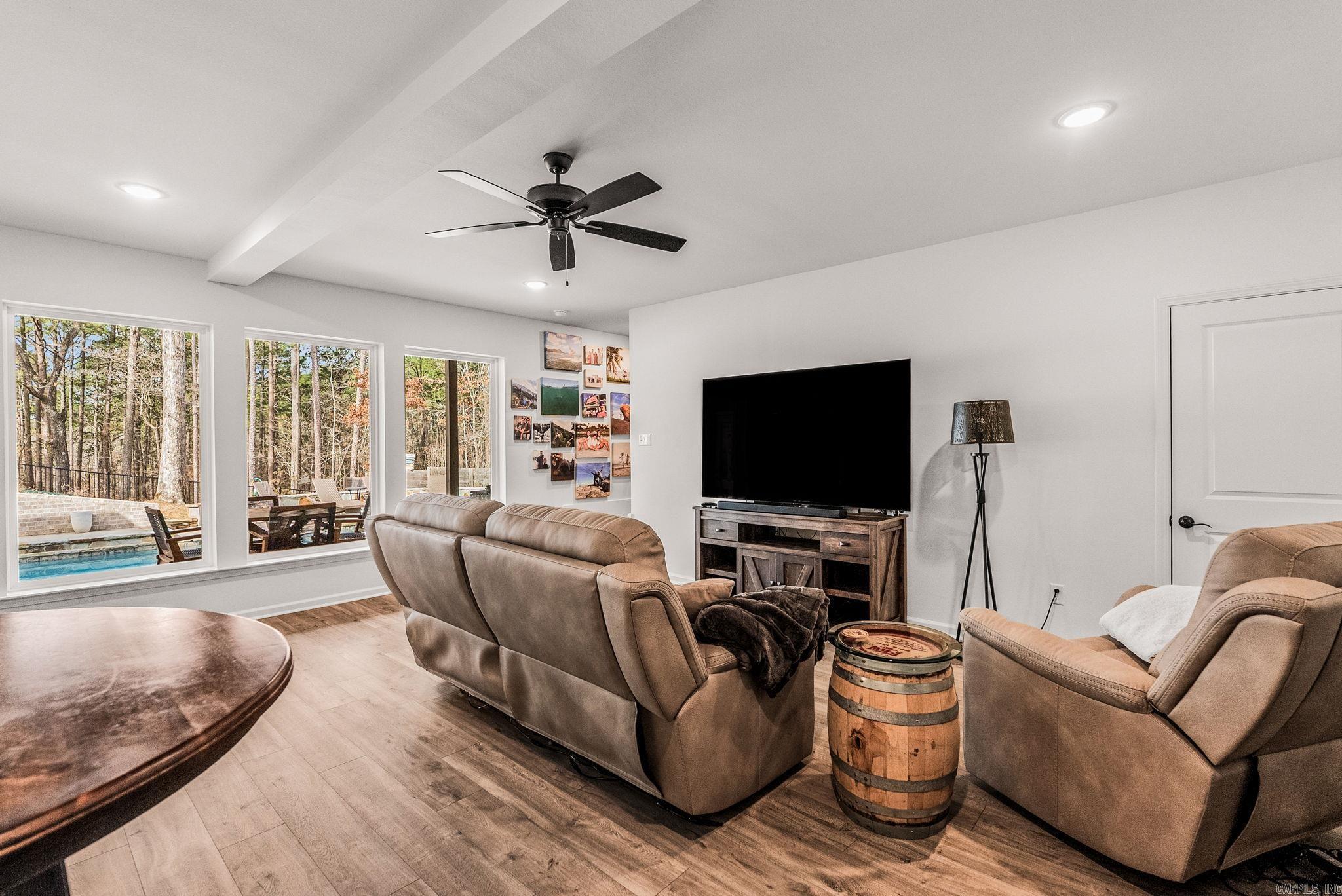 8507 Buck  Alexander, AR