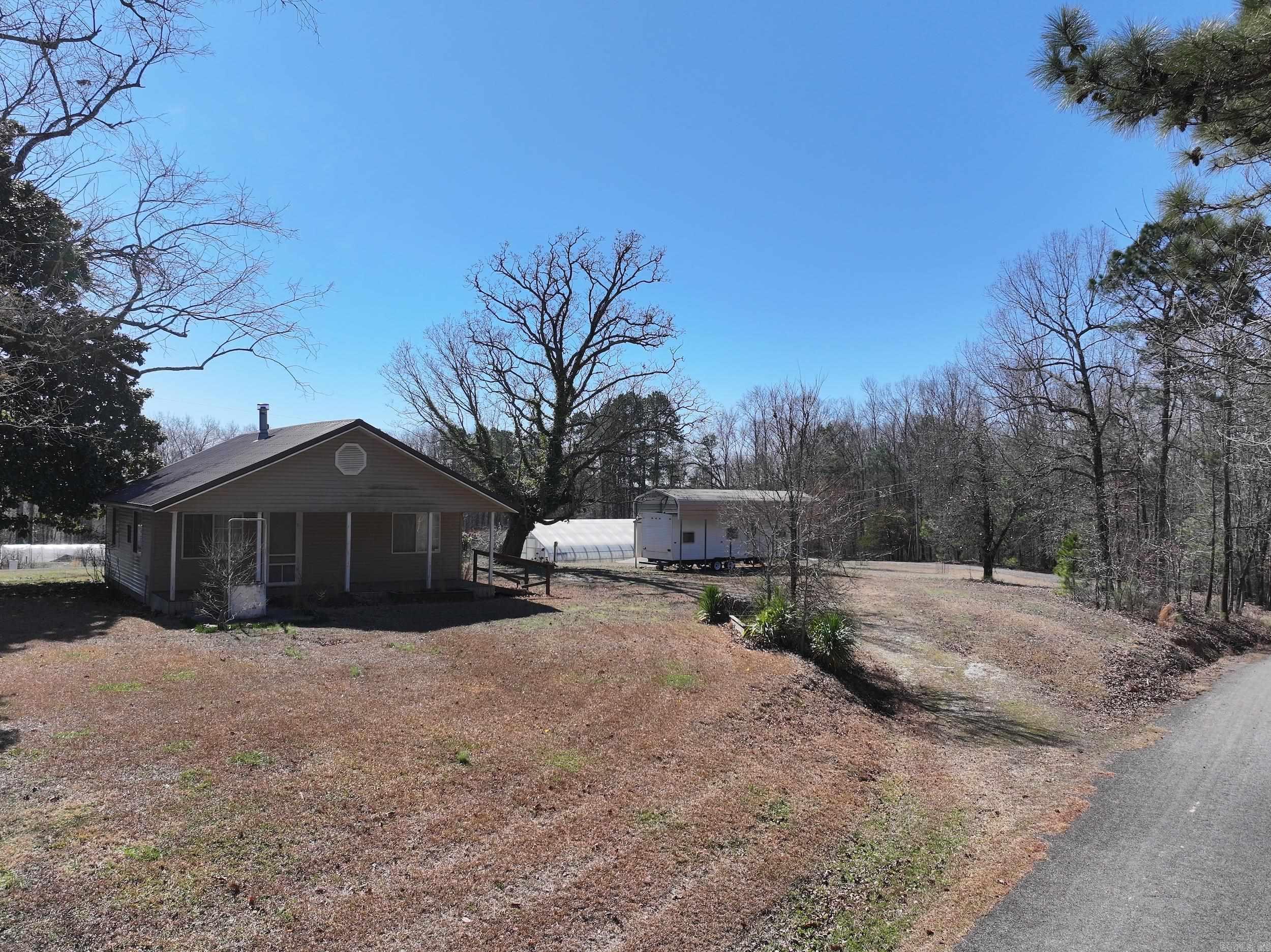759 N BUMBLEBEE  Glenwood, AR