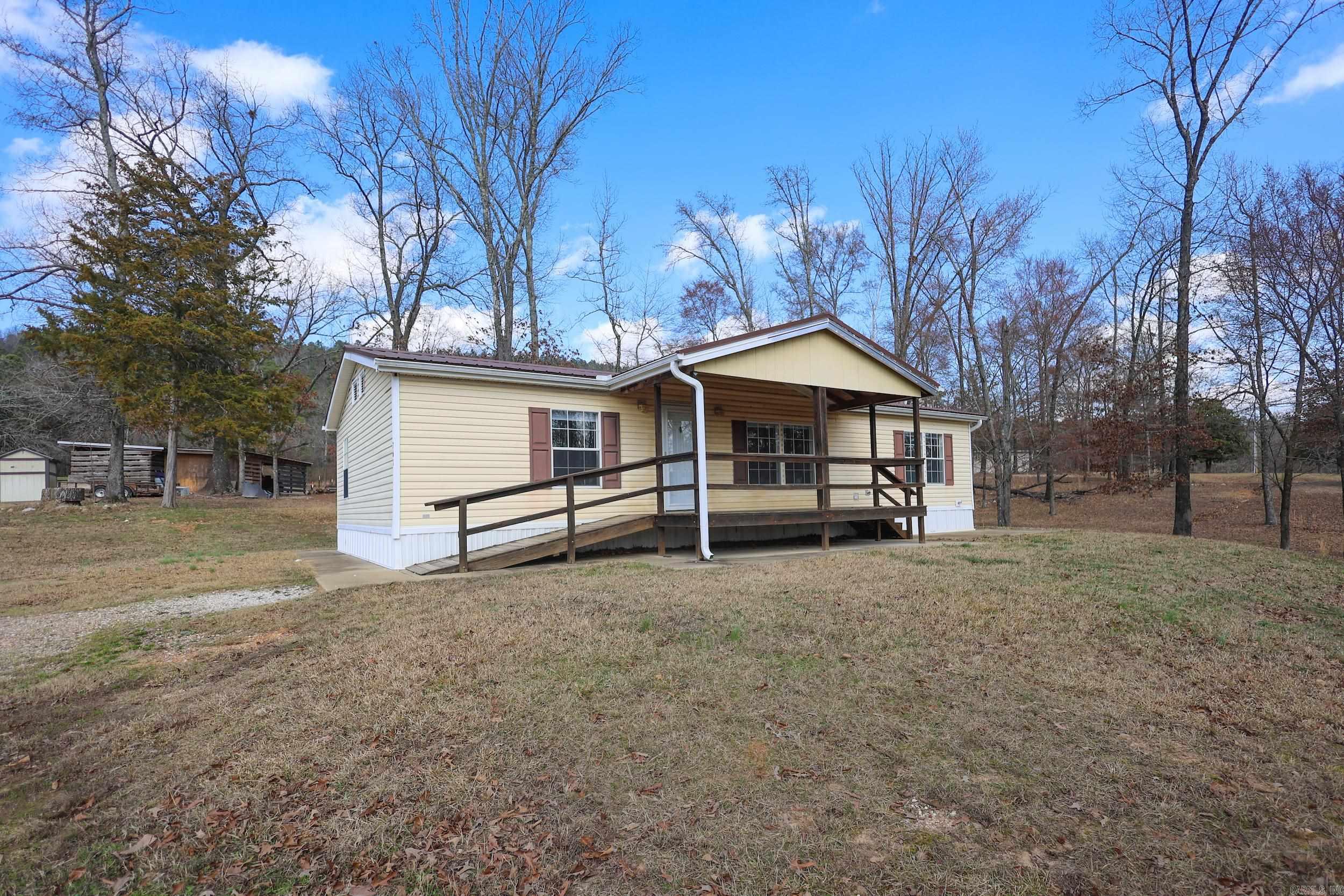 759 N BUMBLEBEE  Glenwood, AR