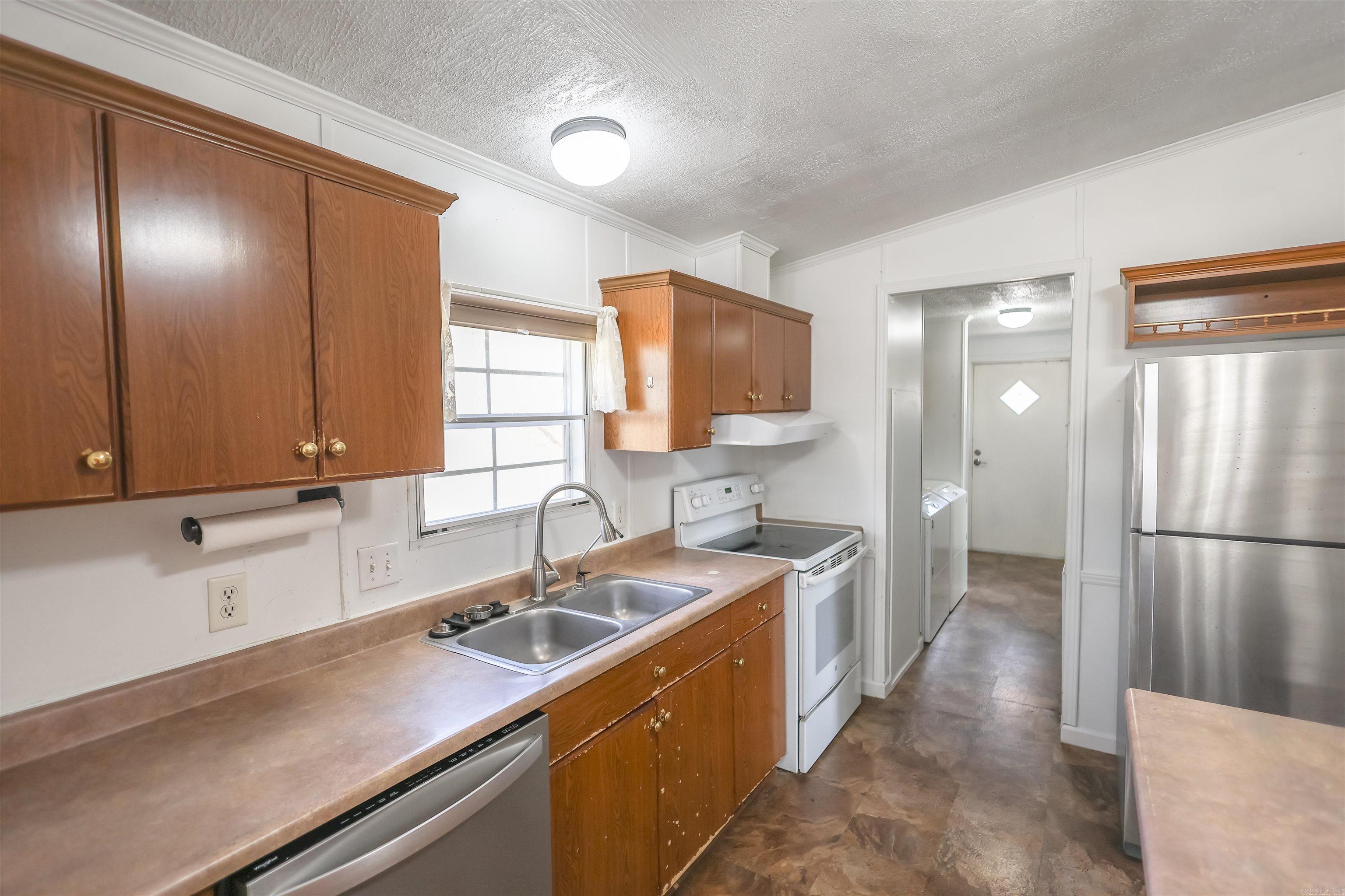 759 N BUMBLEBEE  Glenwood, AR