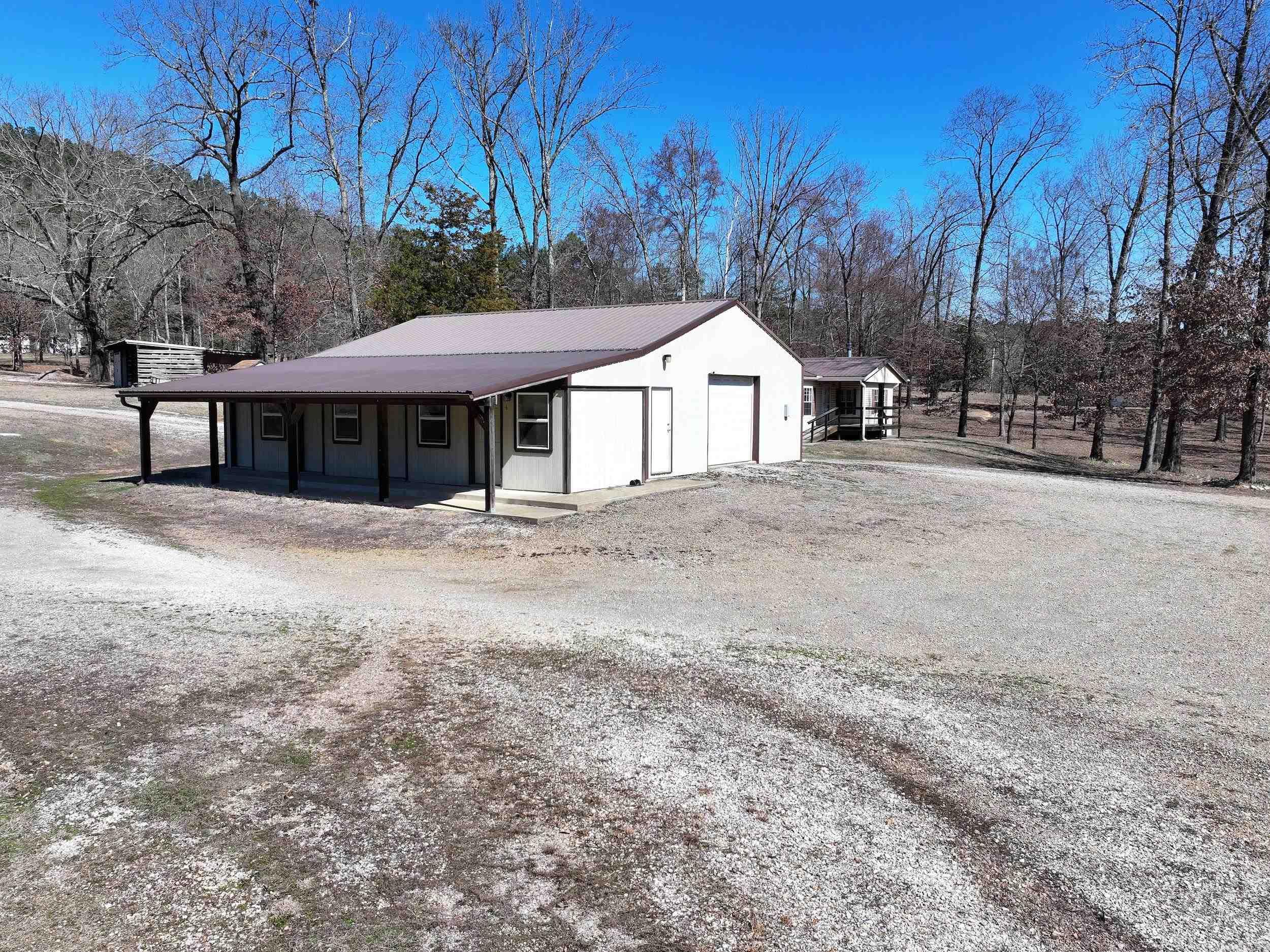 759 N BUMBLEBEE  Glenwood, AR